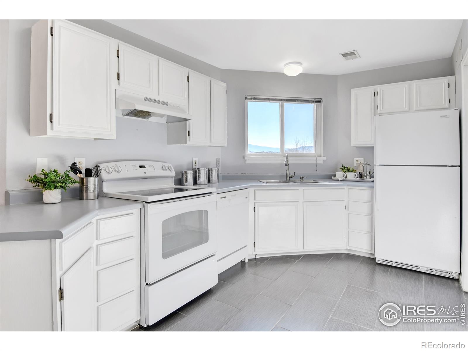 MLS Image #12 for 4985  twin lakes road,boulder, Colorado