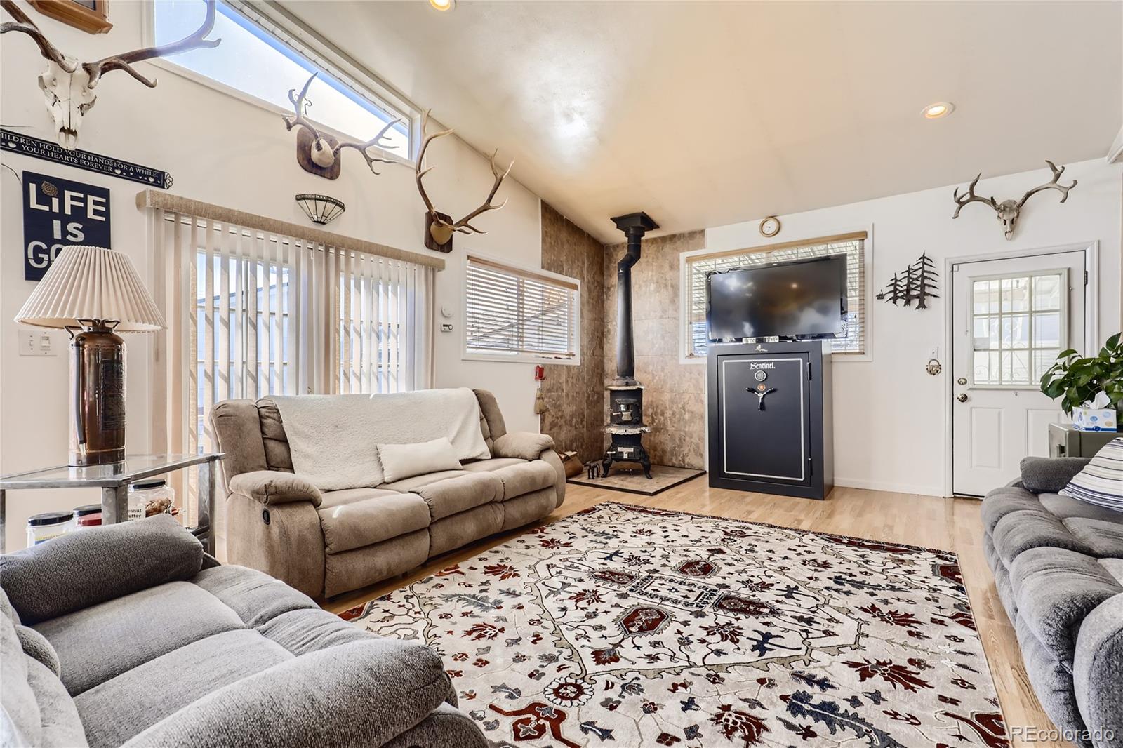 MLS Image #11 for 5140  umatilla street,denver, Colorado