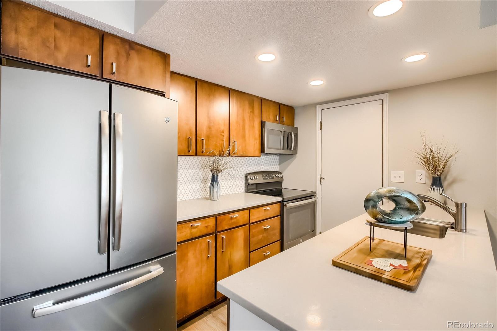 MLS Image #11 for 1878 s ammons street b,lakewood, Colorado