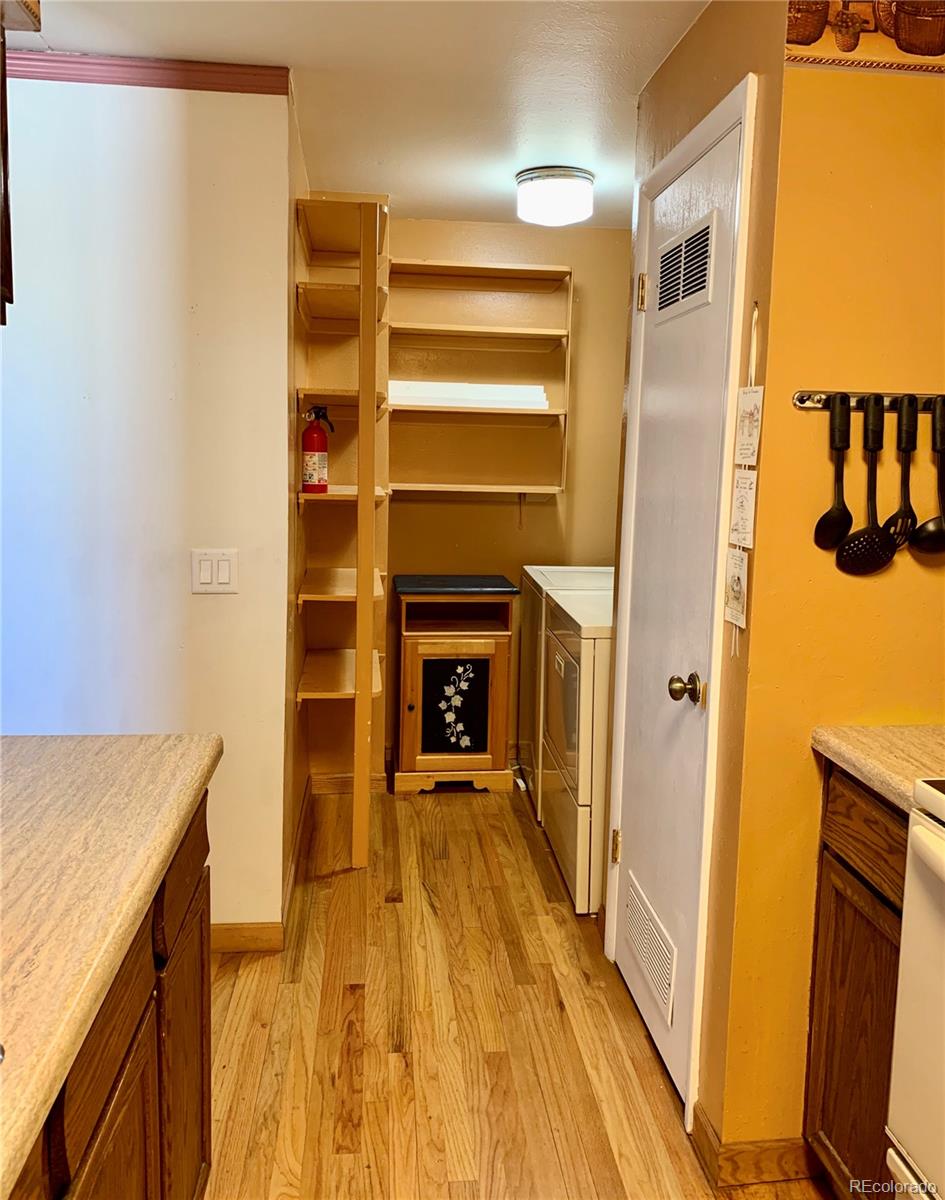 MLS Image #12 for 7700 w glasgow place,littleton, Colorado