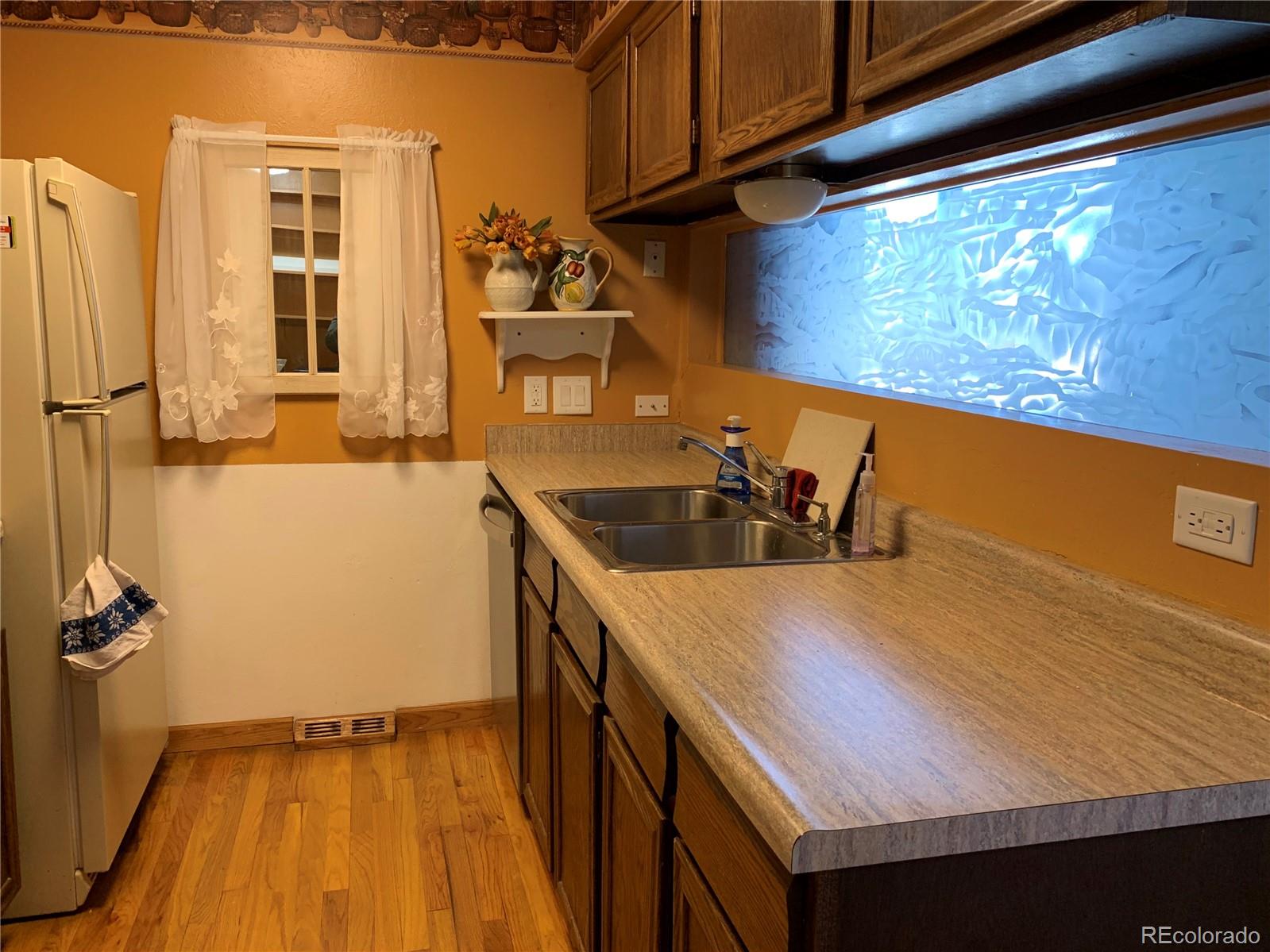 MLS Image #9 for 7700 w glasgow place,littleton, Colorado