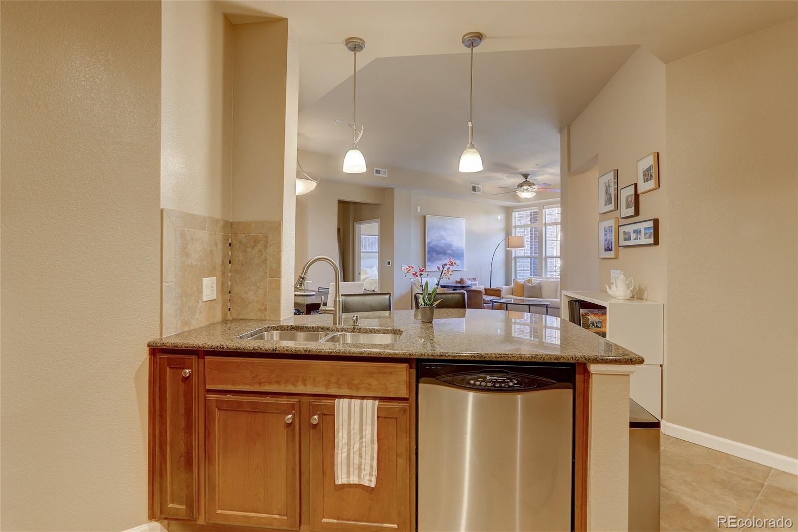 MLS Image #6 for 7820  inverness boulevard,englewood, Colorado