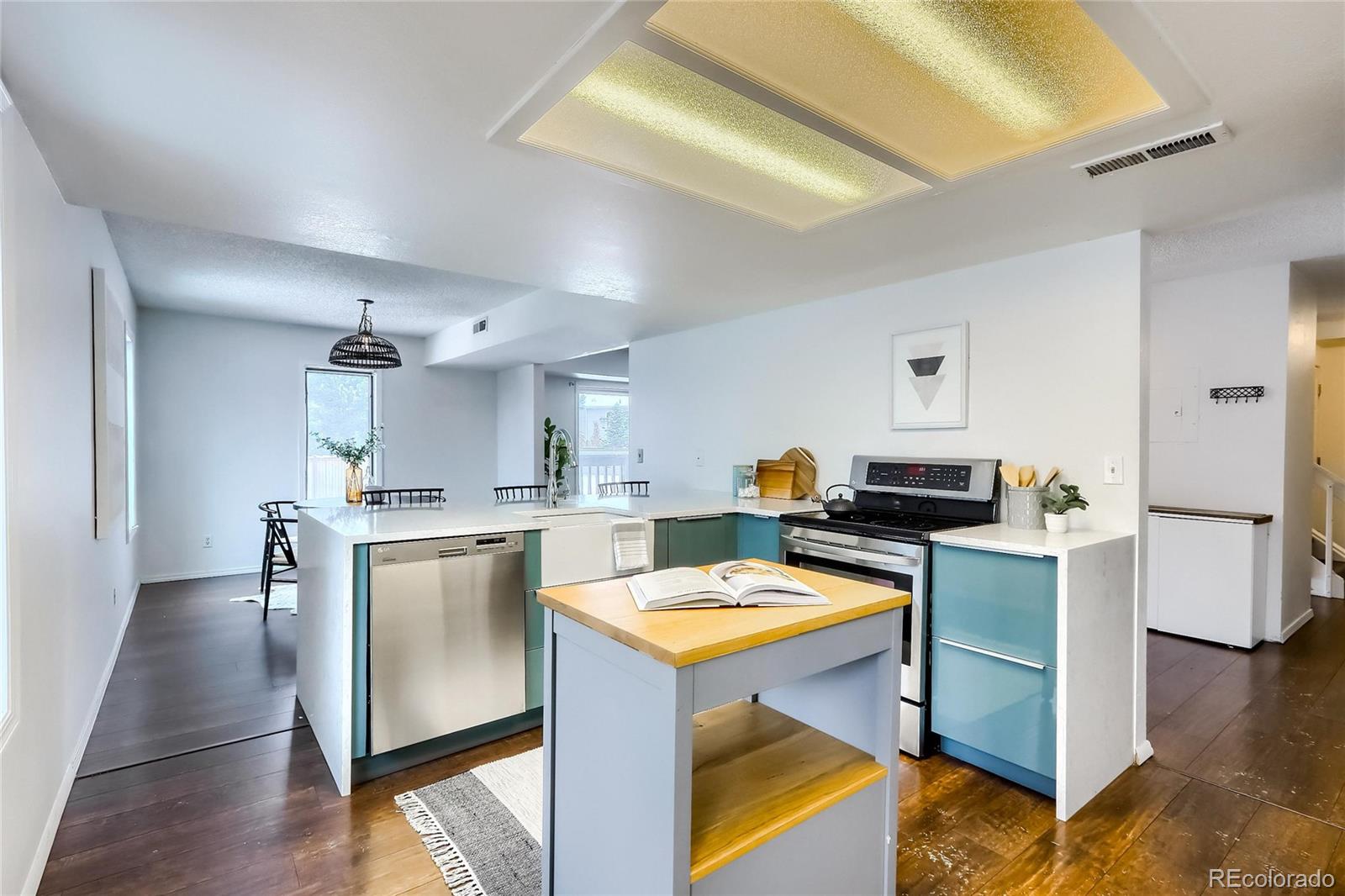 MLS Image #12 for 6405 s dayton street,englewood, Colorado