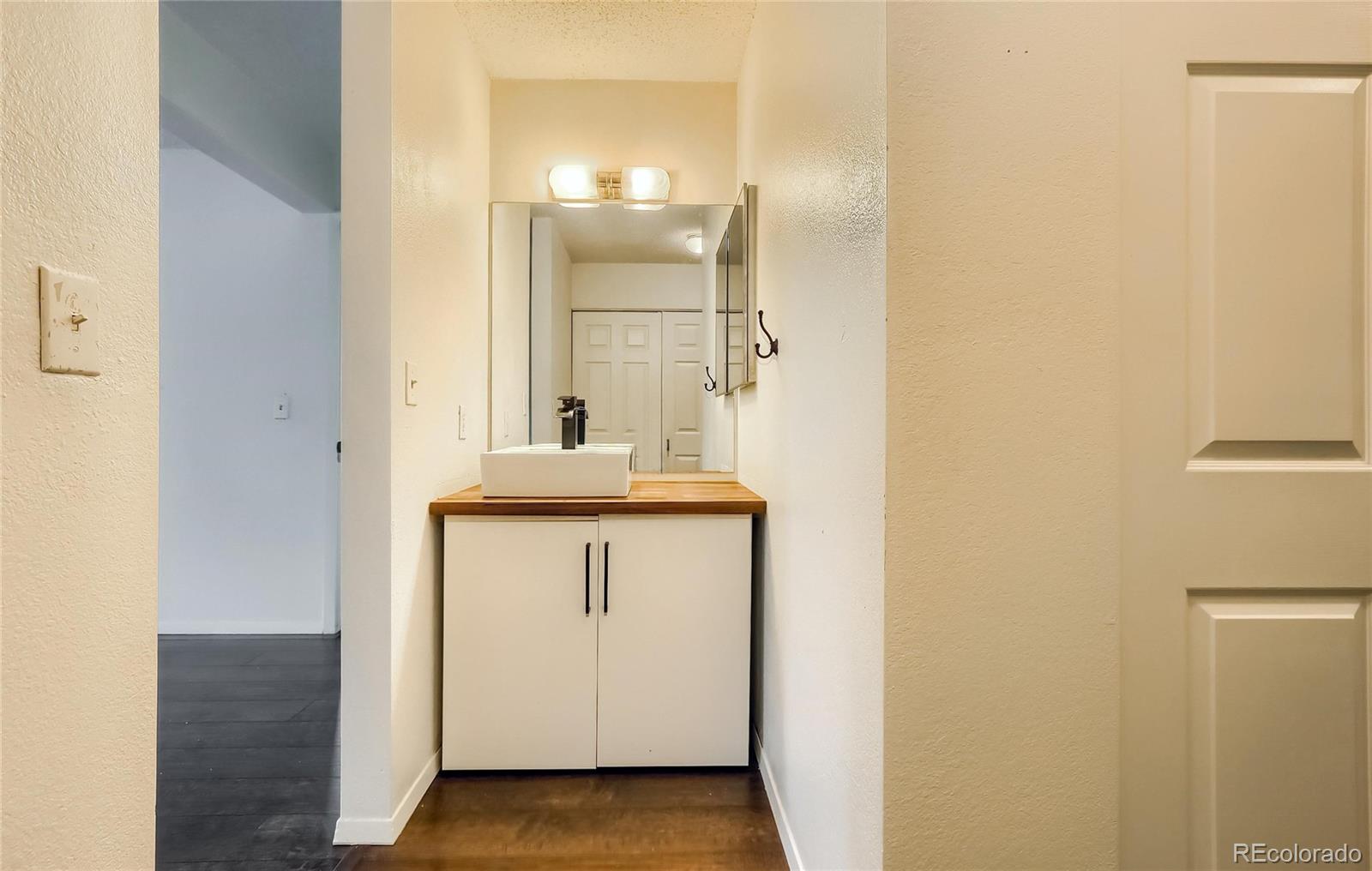 MLS Image #27 for 6405 s dayton street,englewood, Colorado
