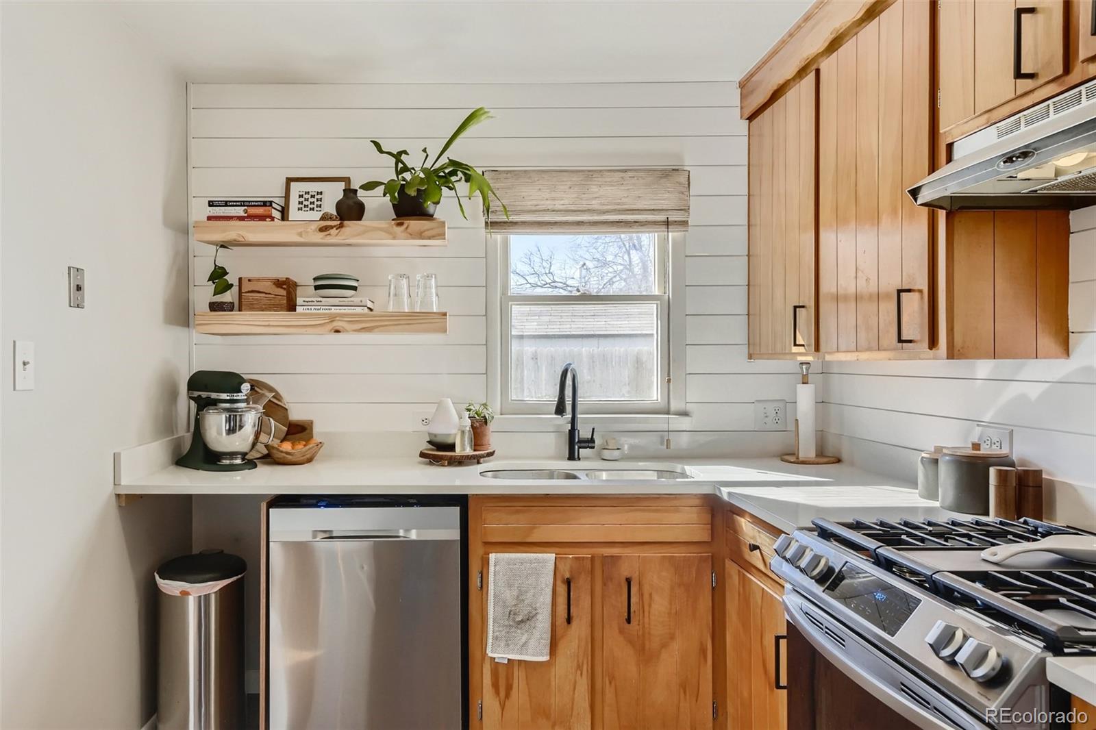 MLS Image #12 for 2155 s hooker way,denver, Colorado