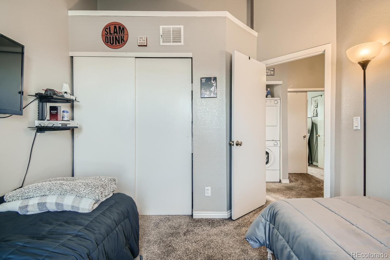 MLS Image #18 for 2469  devonshire court,denver, Colorado