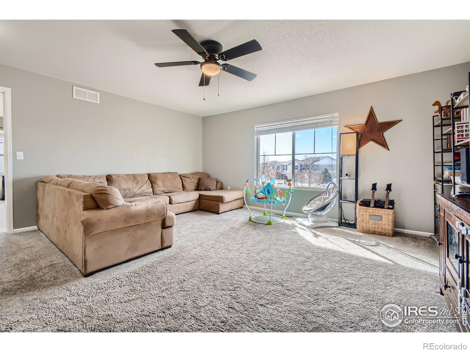 MLS Image #17 for 5588  jebel court,denver, Colorado