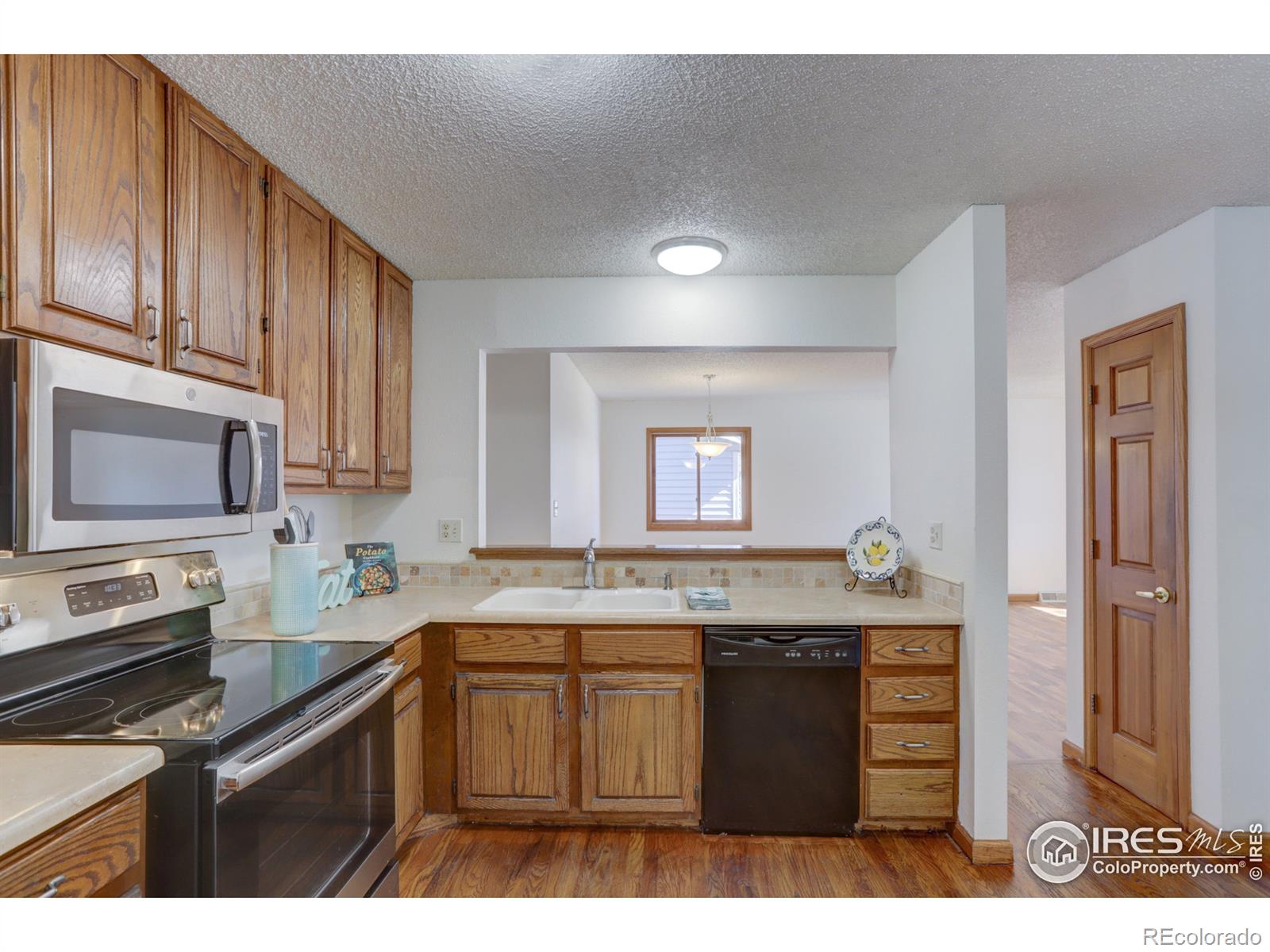 MLS Image #7 for 2401  34th avenue,greeley, Colorado