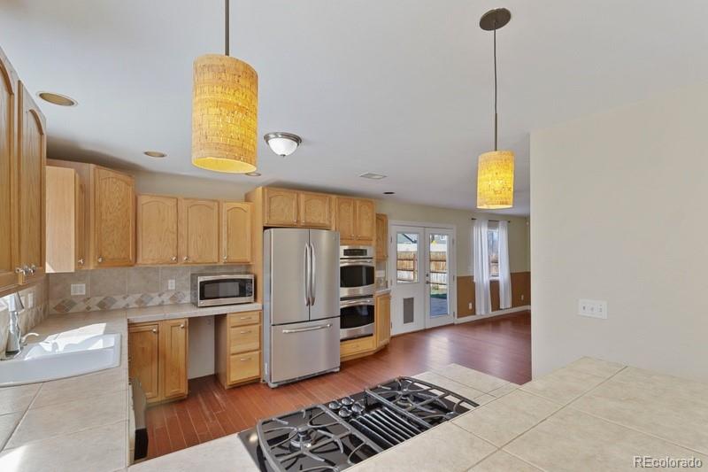MLS Image #6 for 6307 s louthan street,littleton, Colorado