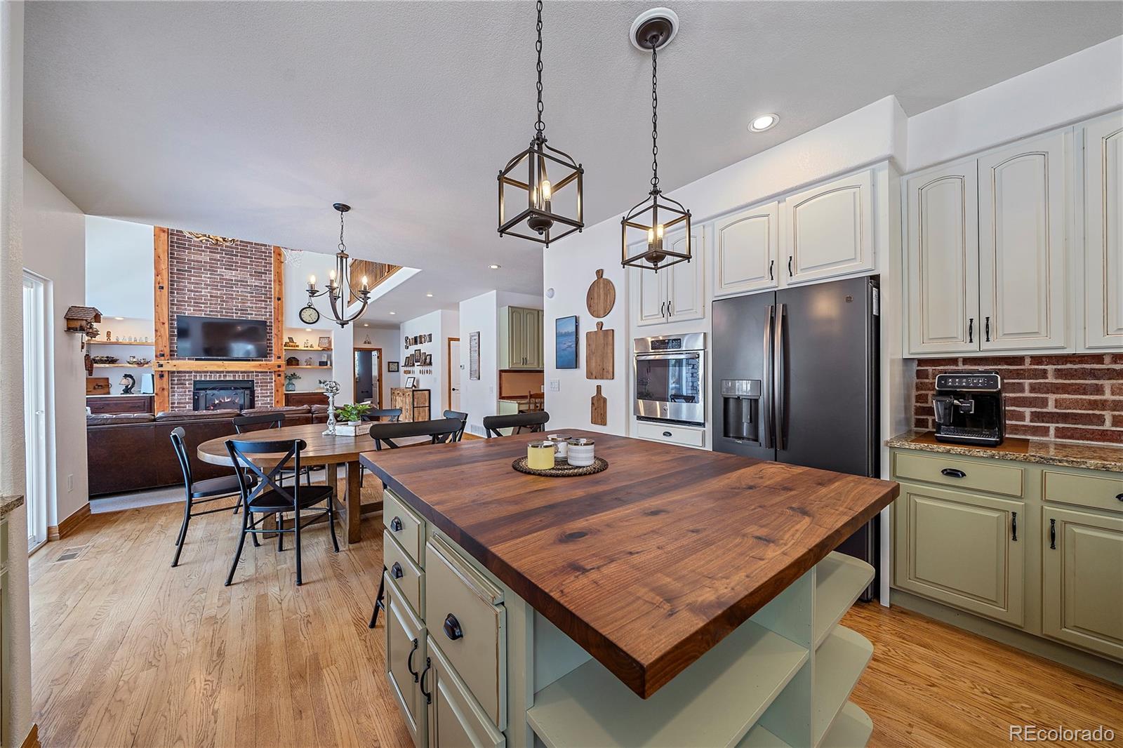 MLS Image #9 for 1522  old sequoia court,franktown, Colorado