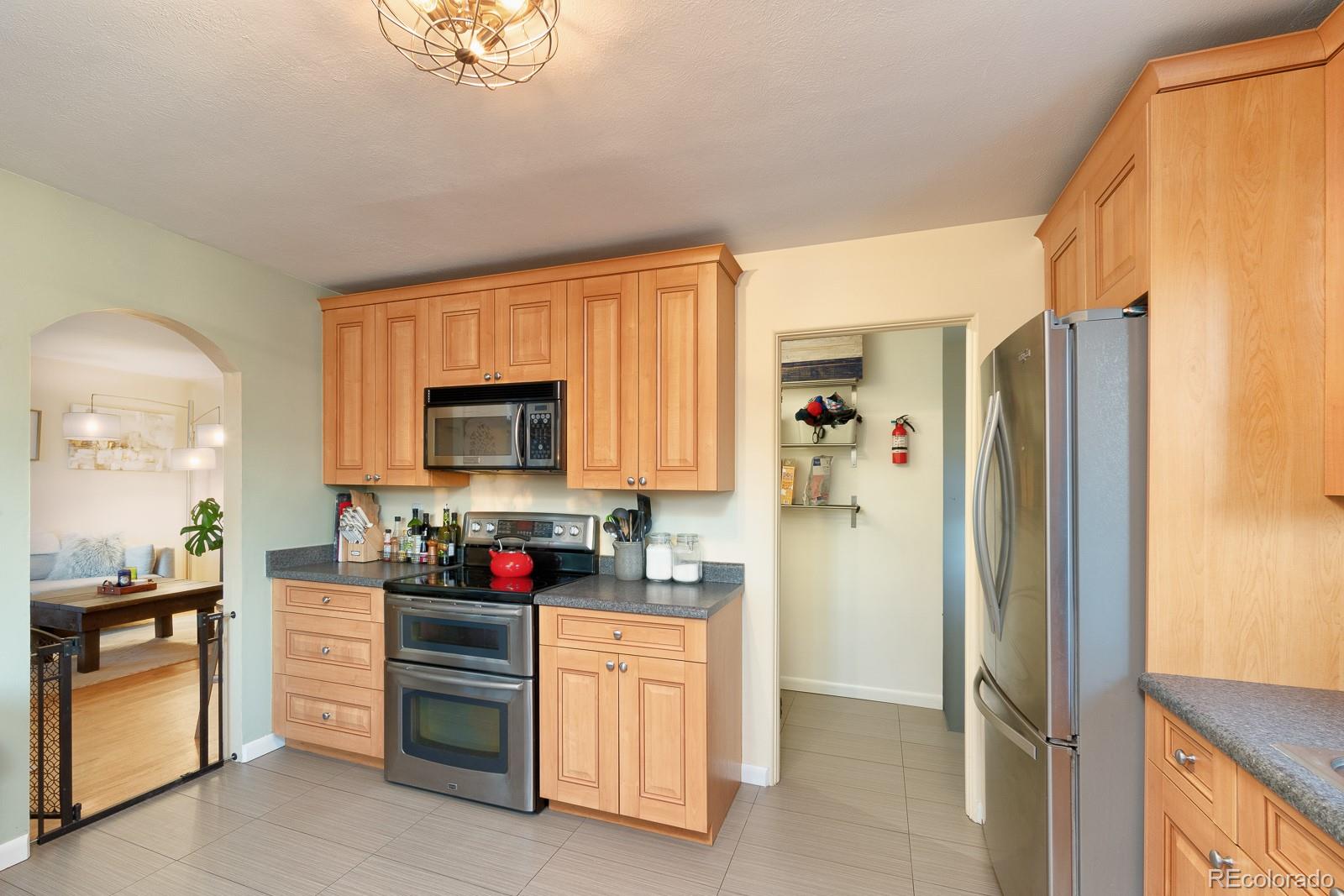 MLS Image #13 for 2930 s ogden street,englewood, Colorado