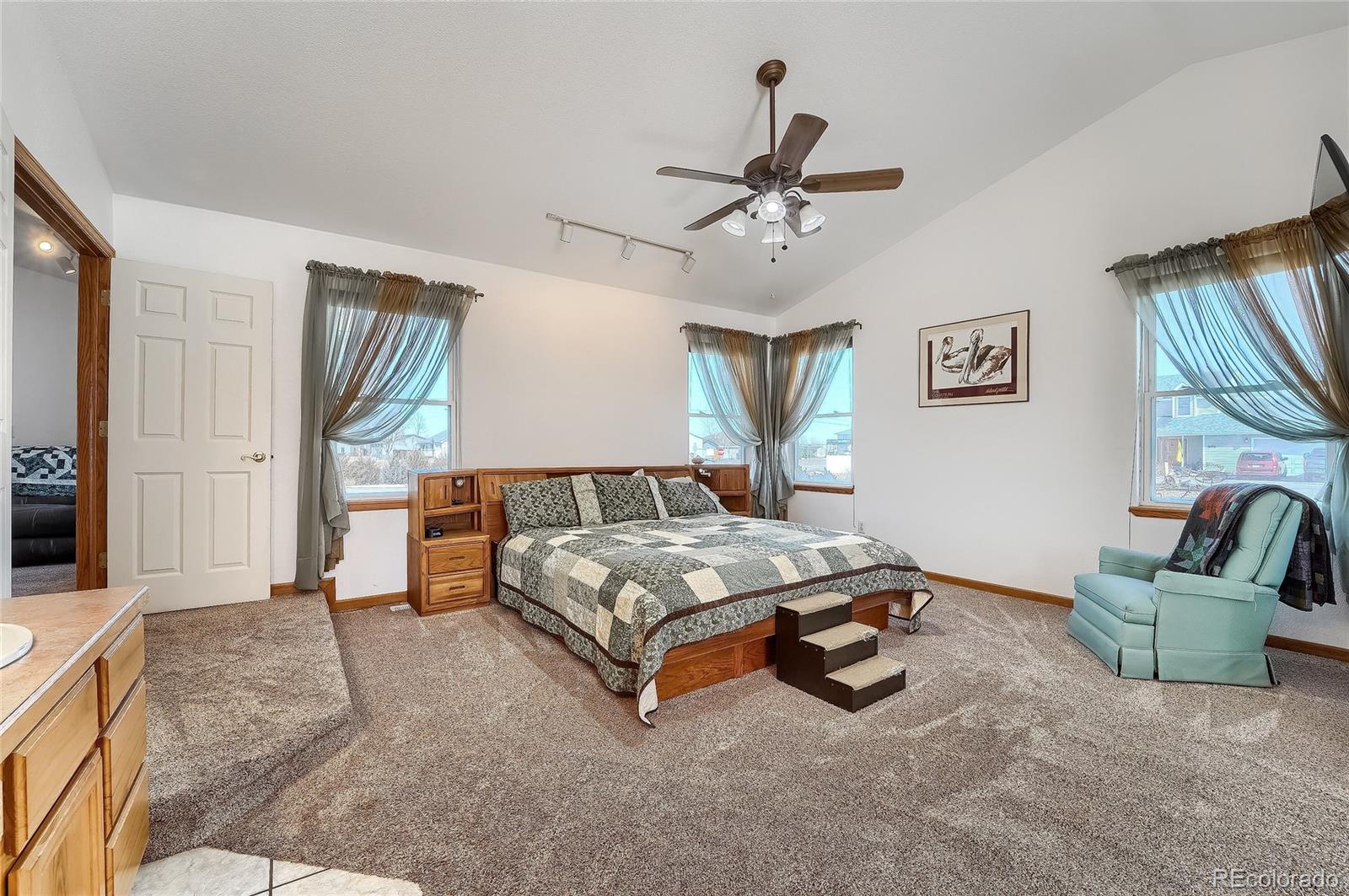 MLS Image #11 for 402 n garden court,platteville, Colorado