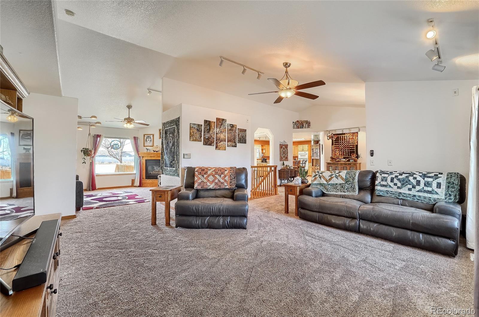 MLS Image #4 for 402 n garden court,platteville, Colorado