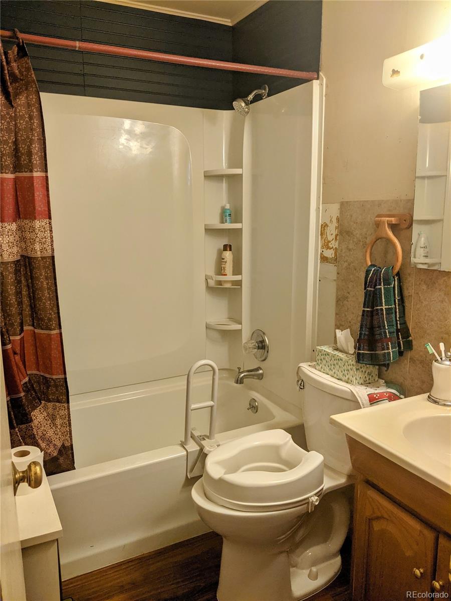 MLS Image #10 for 5970  newport street,commerce city, Colorado