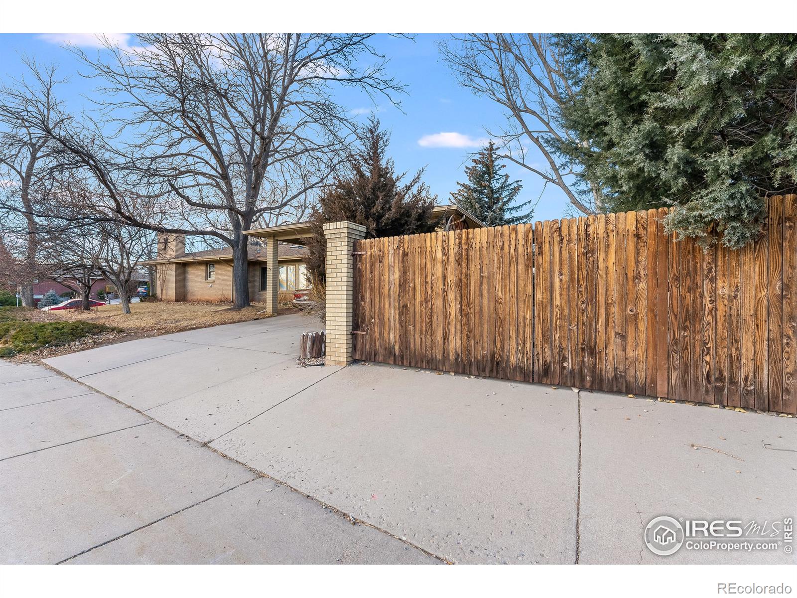 MLS Image #18 for 2000  evergreen drive,fort collins, Colorado