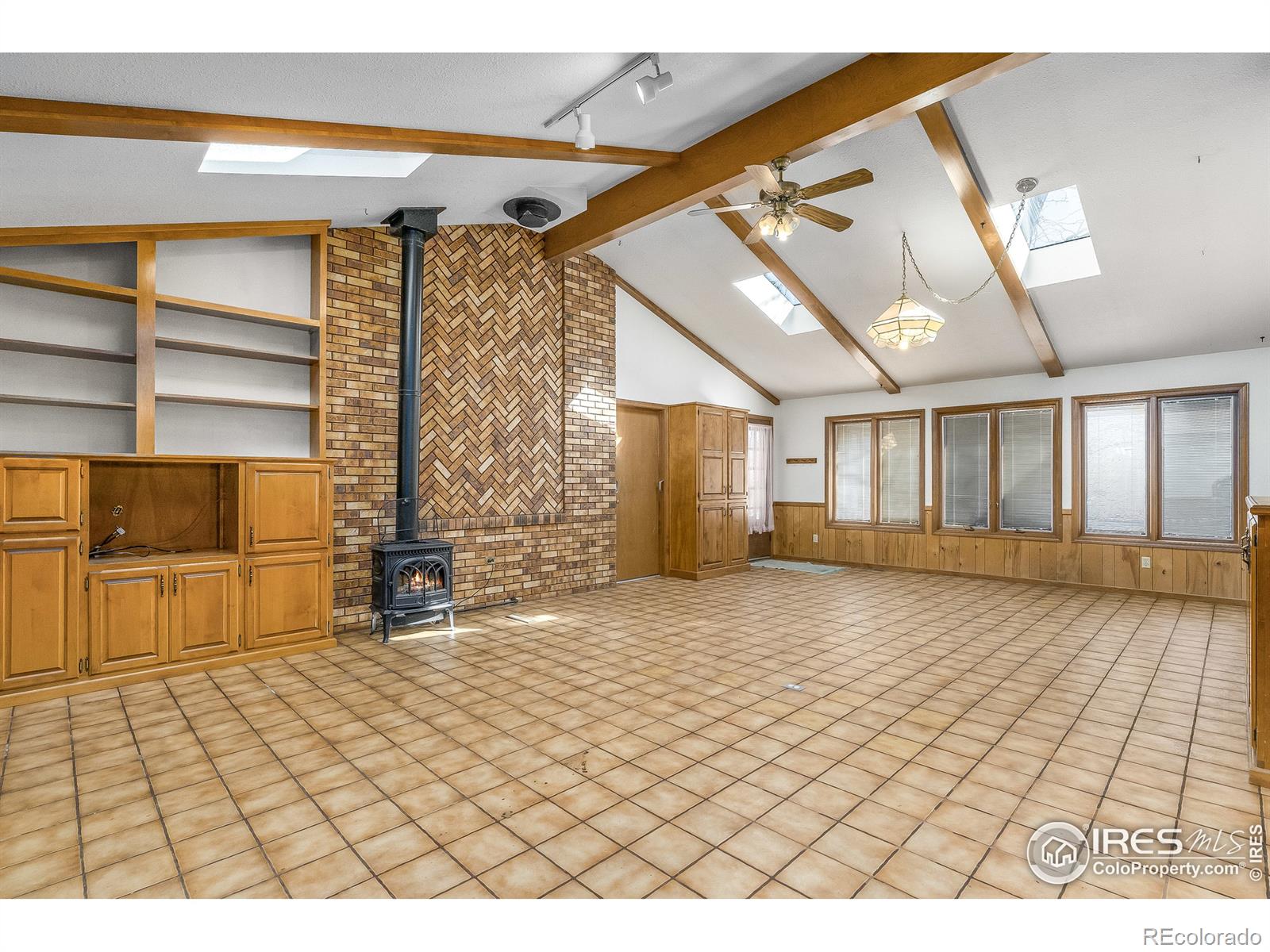 MLS Image #7 for 2000  evergreen drive,fort collins, Colorado