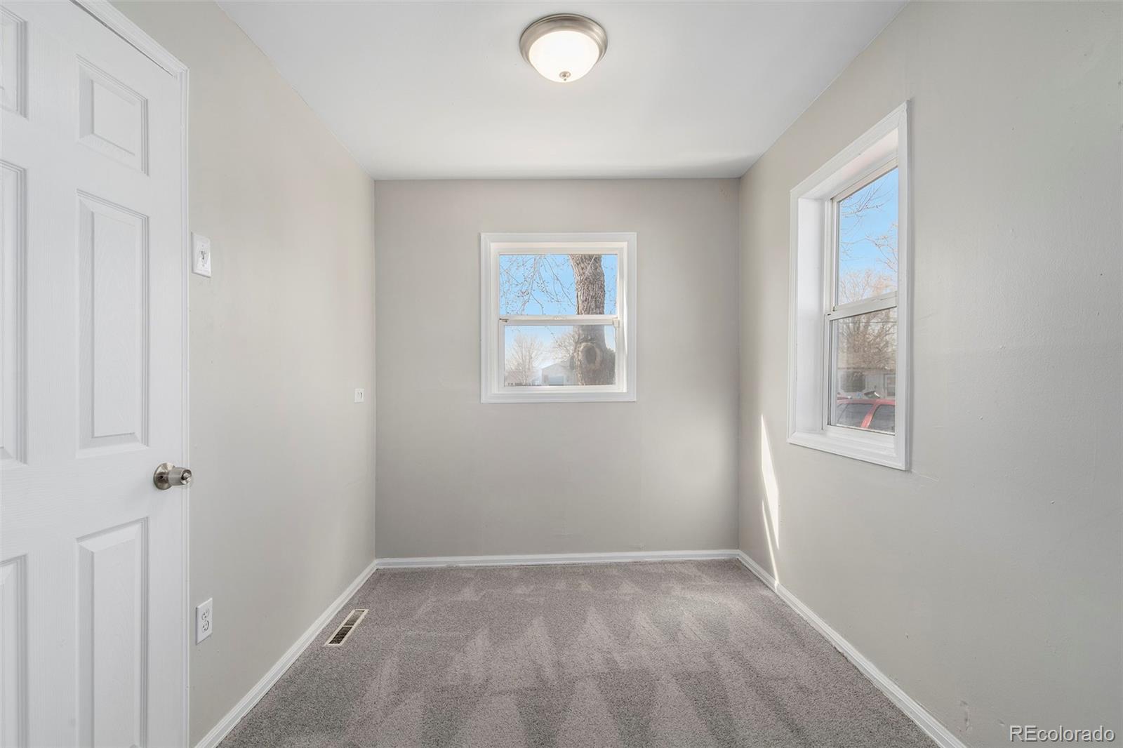MLS Image #15 for 4760  saint paul street,denver, Colorado