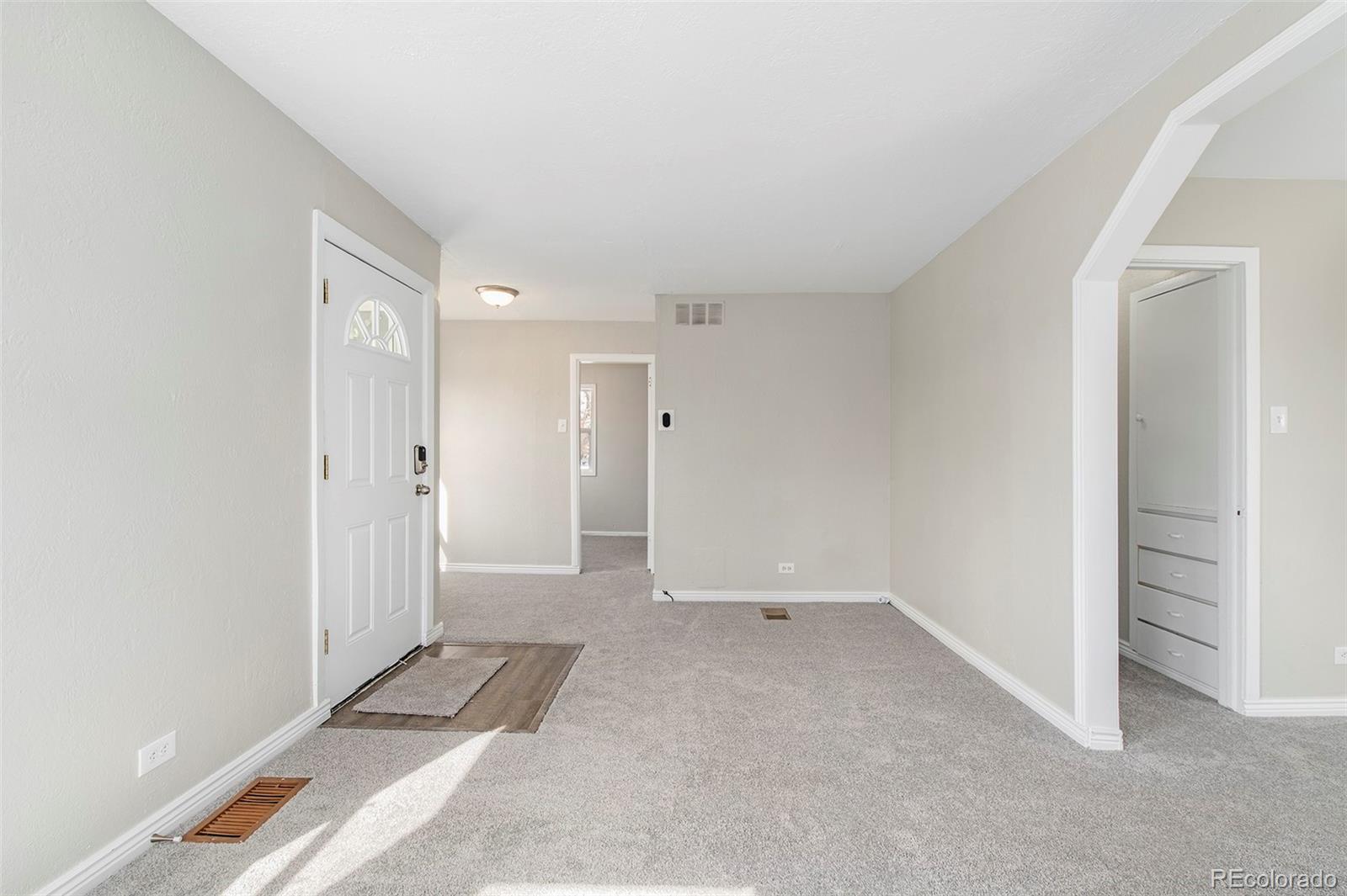 MLS Image #7 for 4760  saint paul street,denver, Colorado