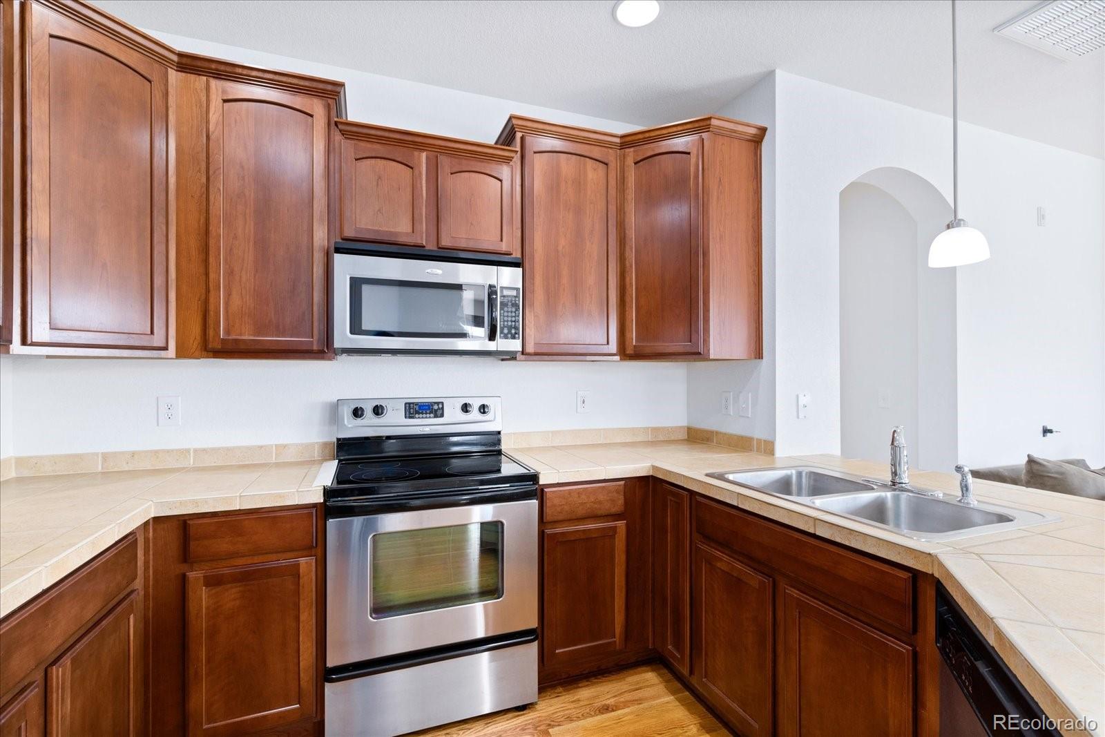 MLS Image #11 for 15457 w 66th drive,arvada, Colorado
