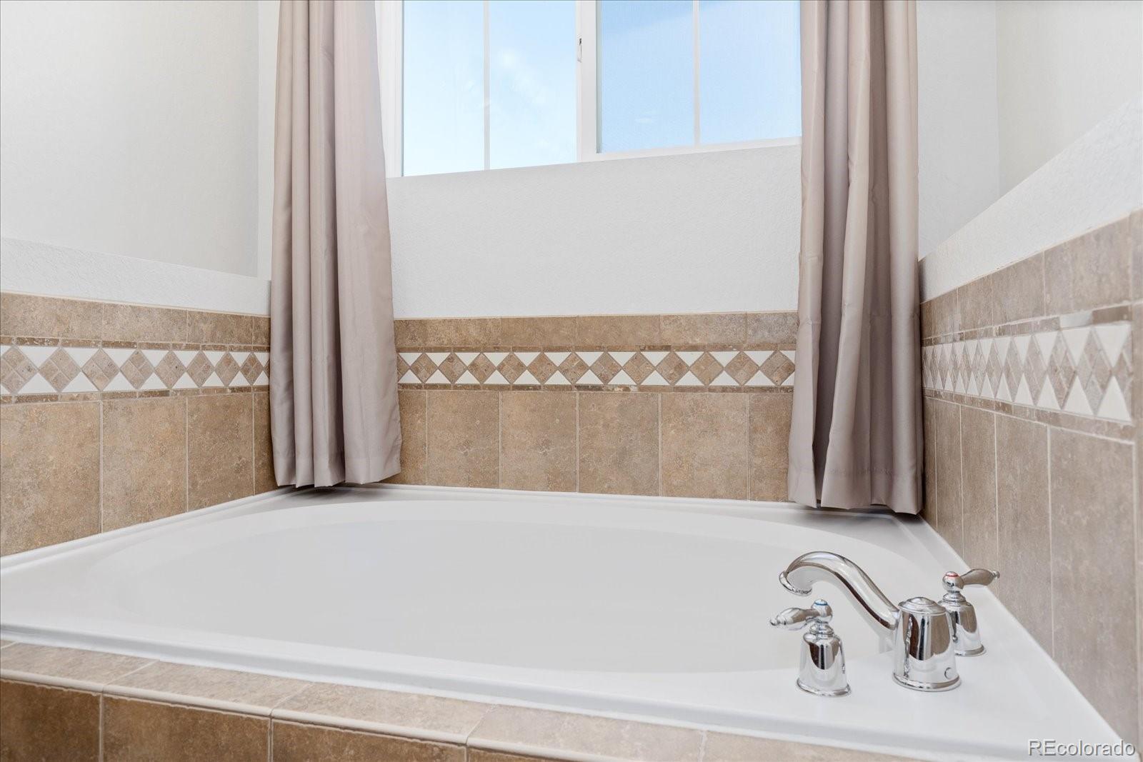 MLS Image #19 for 15457 w 66th drive,arvada, Colorado