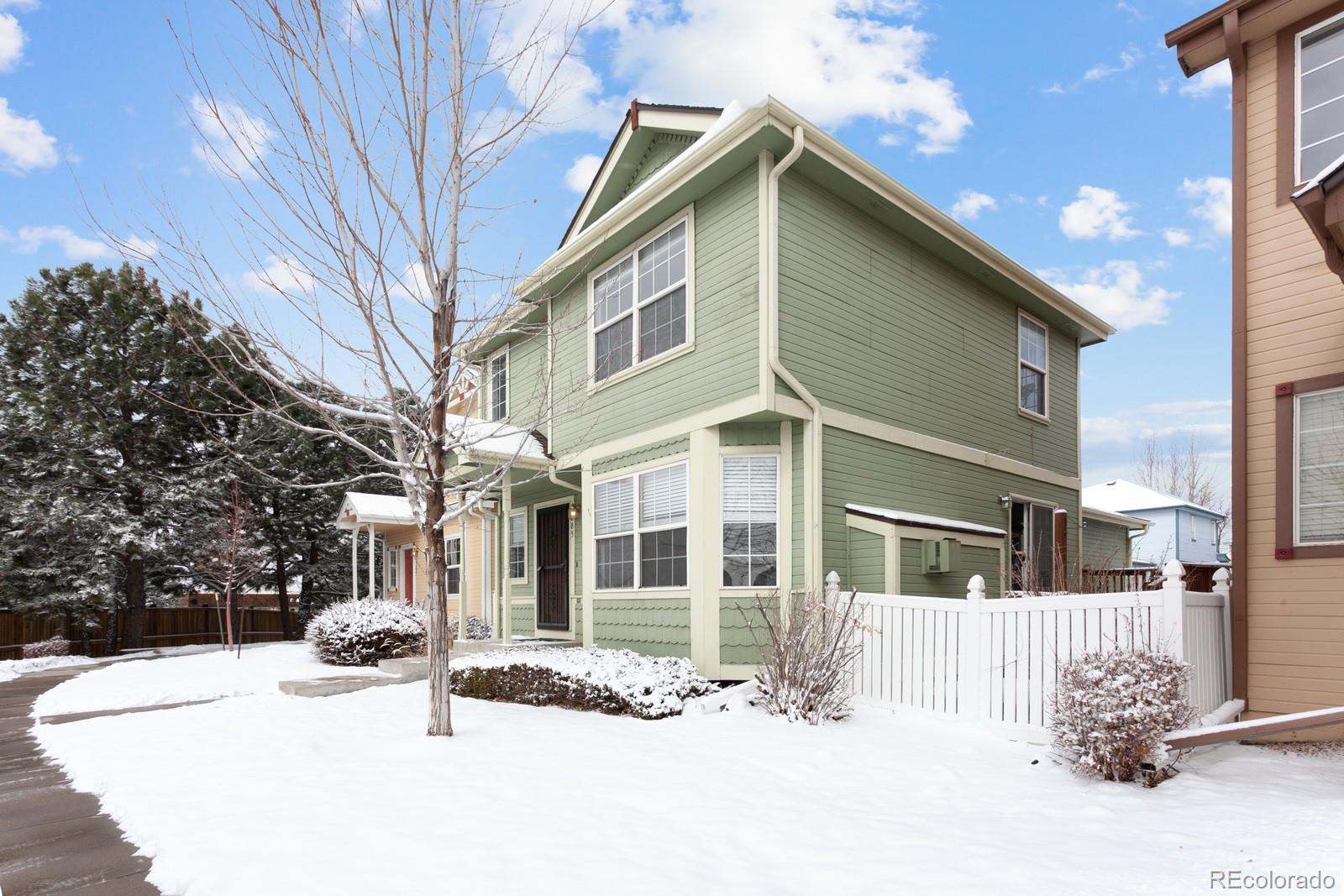 MLS Image #1 for 1685 s buckley circle,aurora, Colorado
