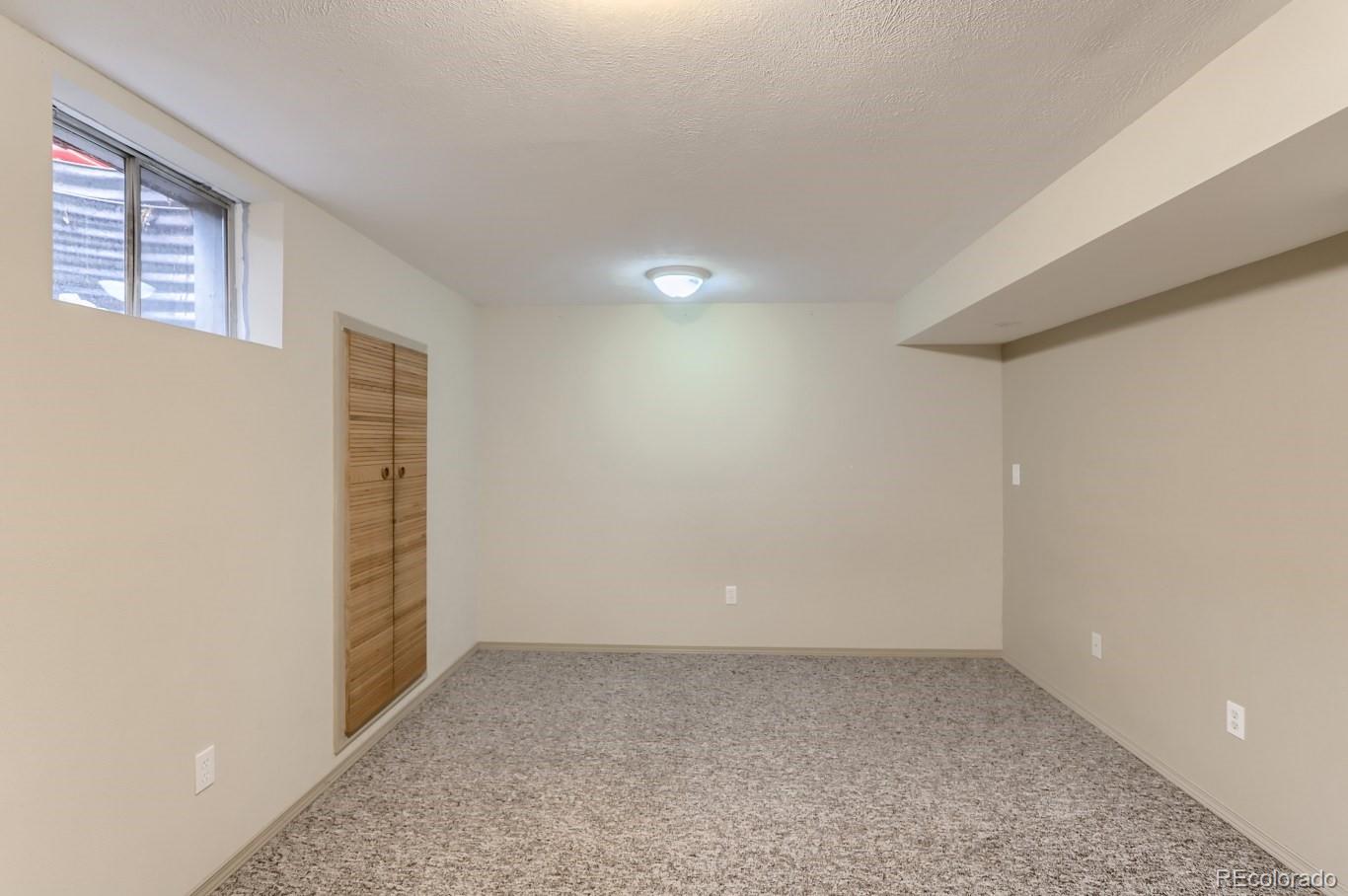 MLS Image #9 for 1039  lee way,longmont, Colorado