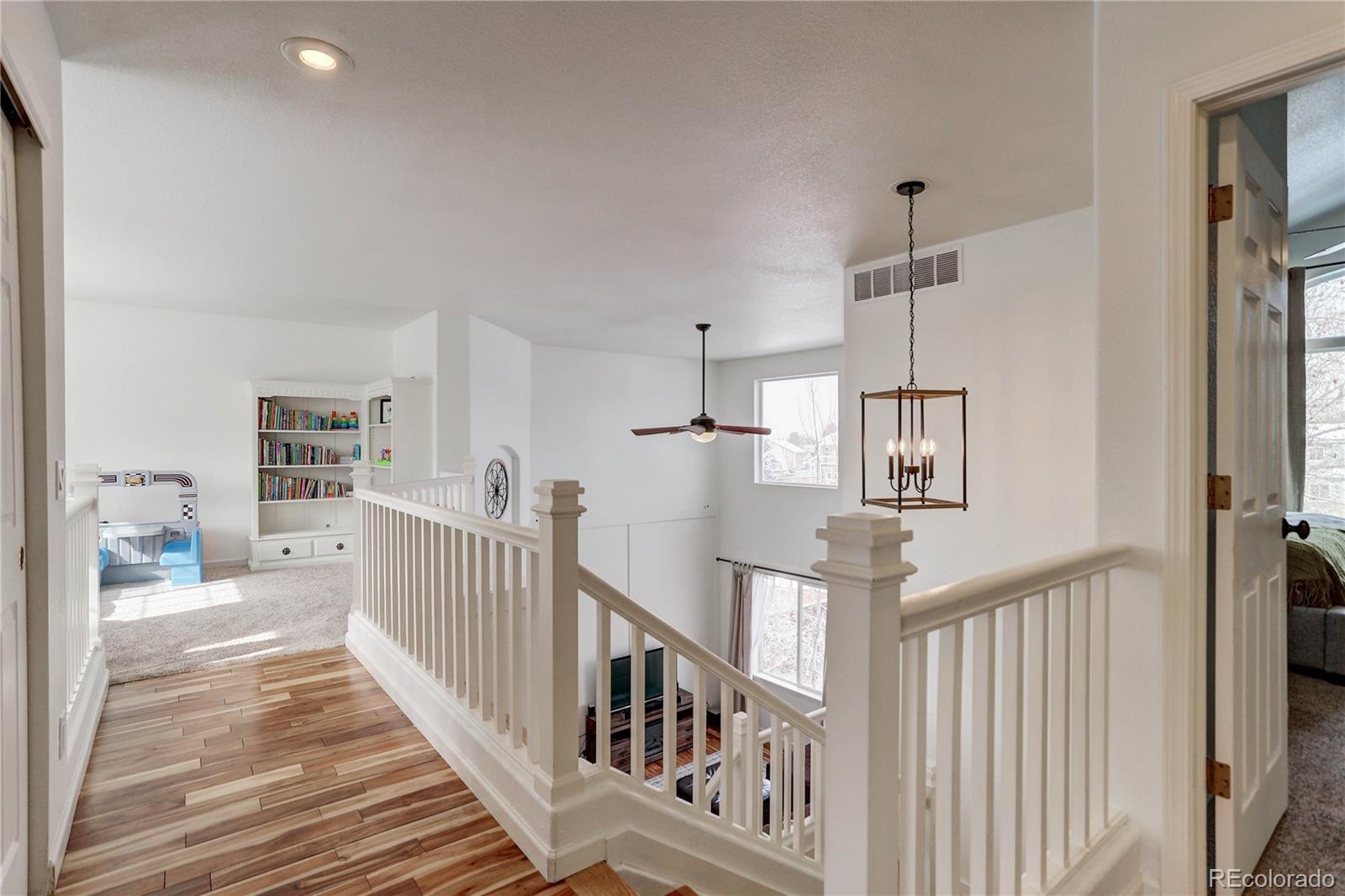 MLS Image #14 for 9974  gwendelyn place,highlands ranch, Colorado