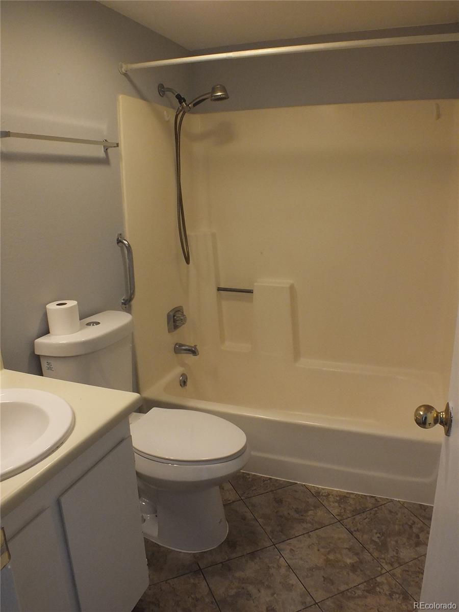 MLS Image #12 for 2201  sable boulevard,aurora, Colorado