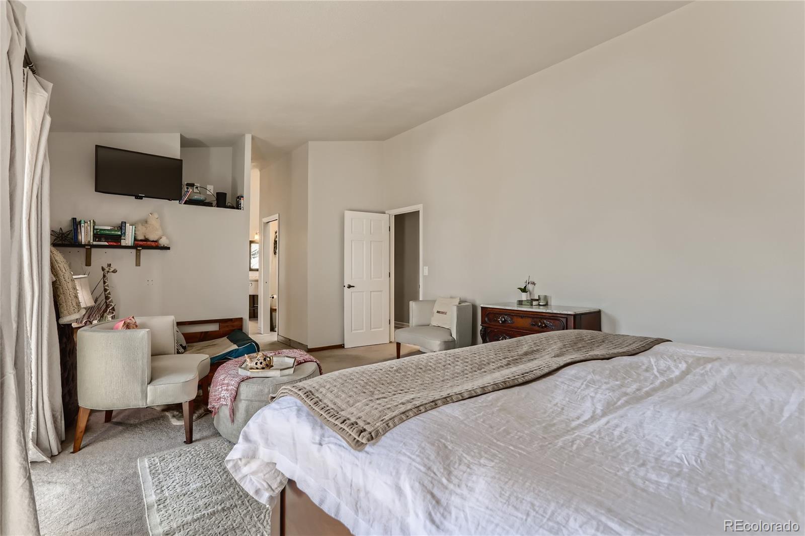 MLS Image #10 for 1440  dunsford way,broomfield, Colorado