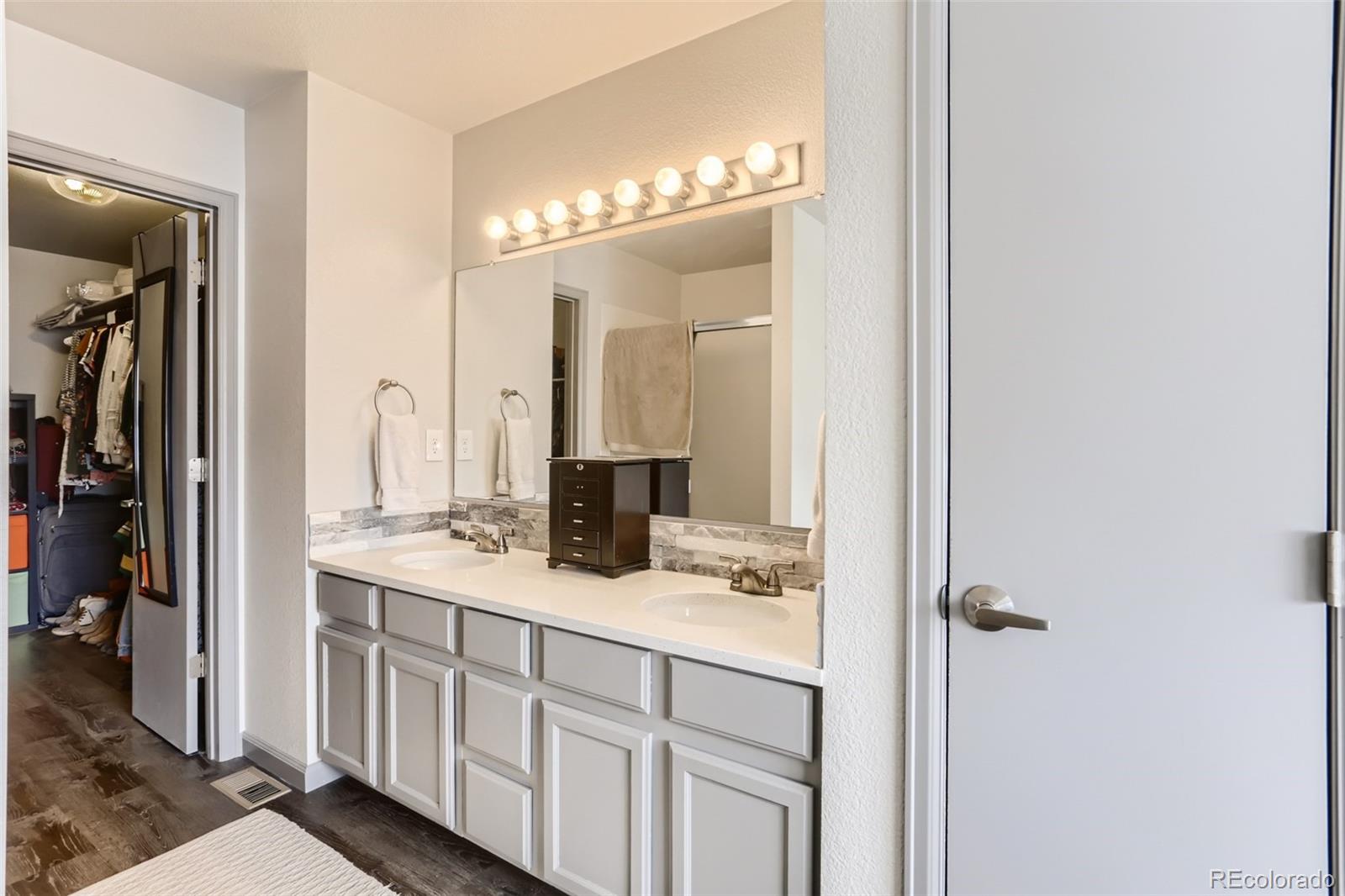 MLS Image #16 for 460  saint charles place,johnstown, Colorado