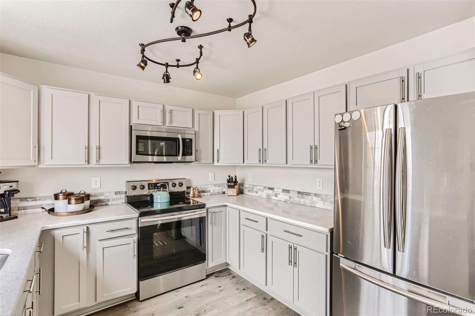 MLS Image #7 for 460  saint charles place,johnstown, Colorado