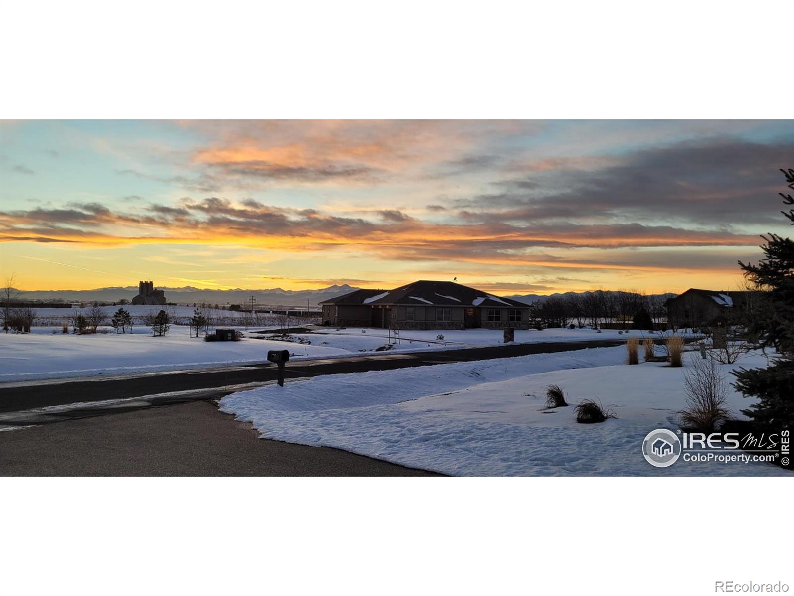 MLS Image #2 for 27640  hopi trail,loveland, Colorado