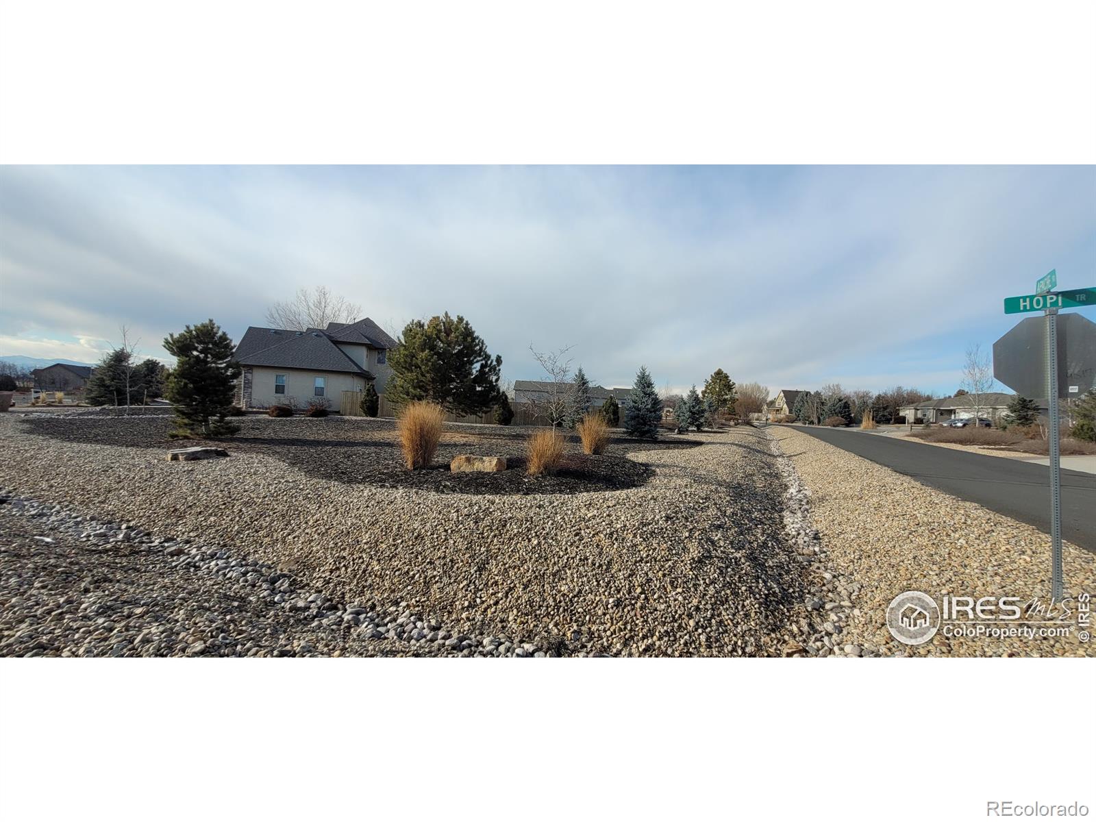 MLS Image #31 for 27640  hopi trail,loveland, Colorado