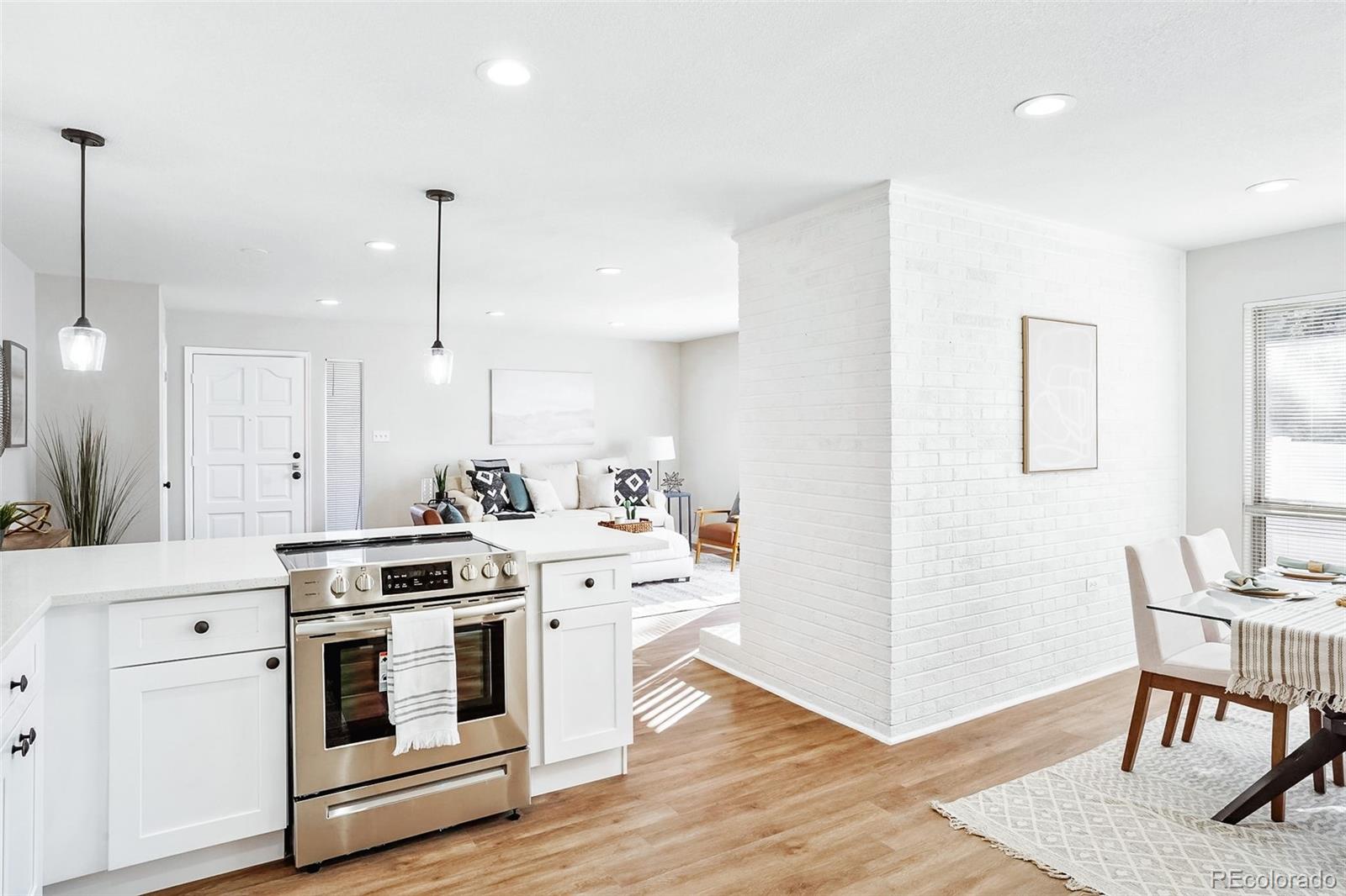 MLS Image #9 for 7124 s vine circle,centennial, Colorado