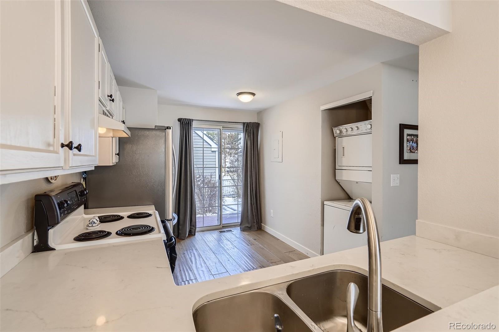 MLS Image #10 for 2202  sunridge circle,broomfield, Colorado