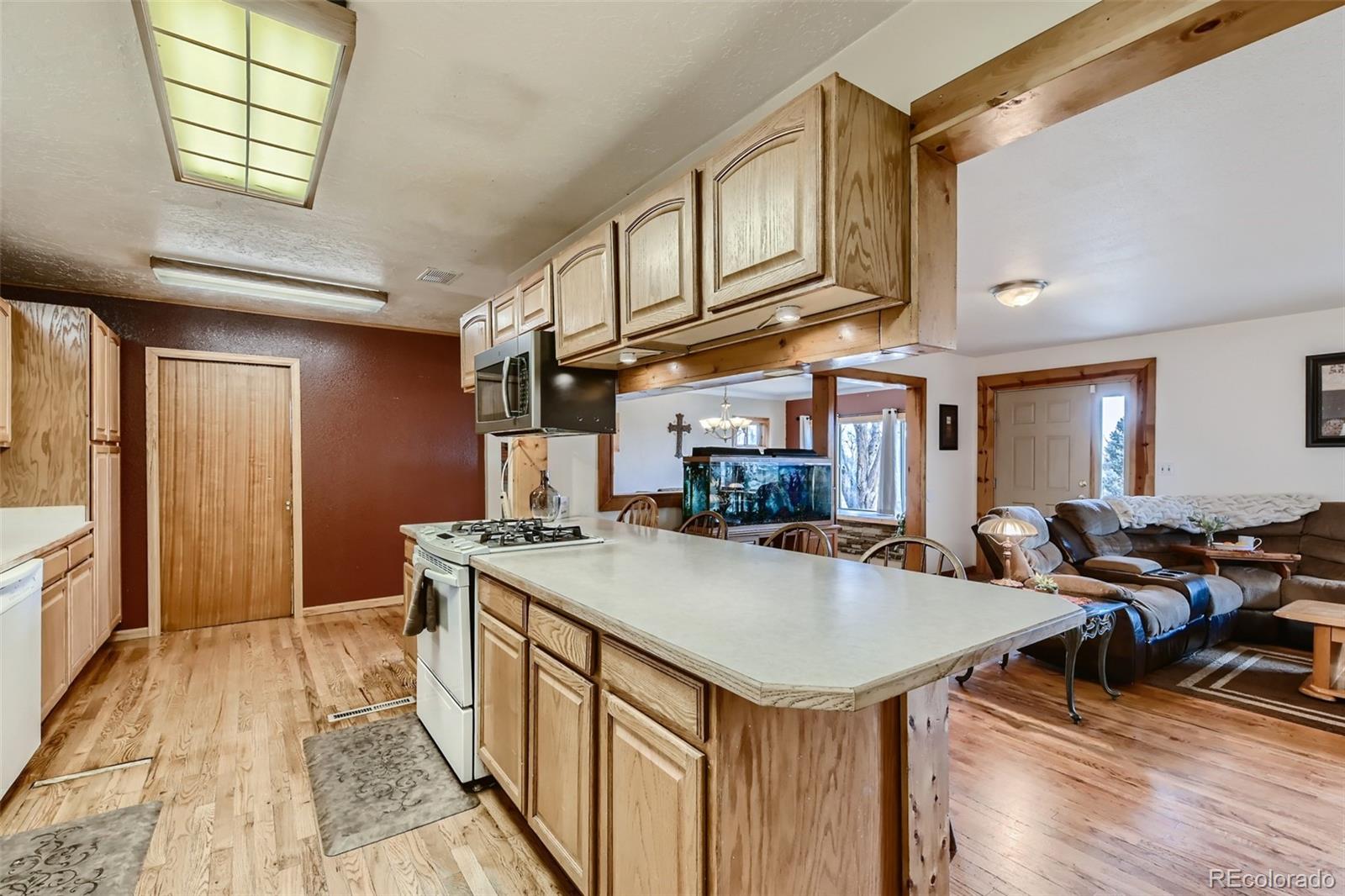 MLS Image #9 for 1029 w south 1st street,johnstown, Colorado