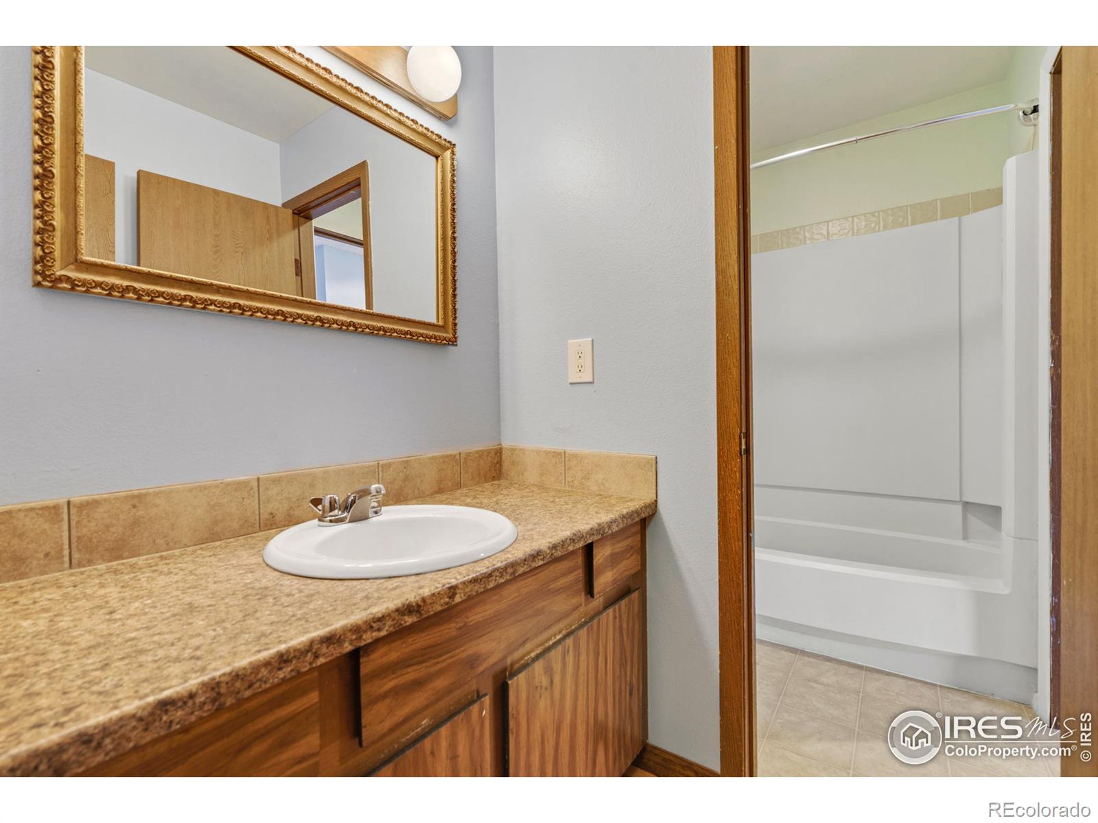 MLS Image #14 for 925  columbia road,fort collins, Colorado