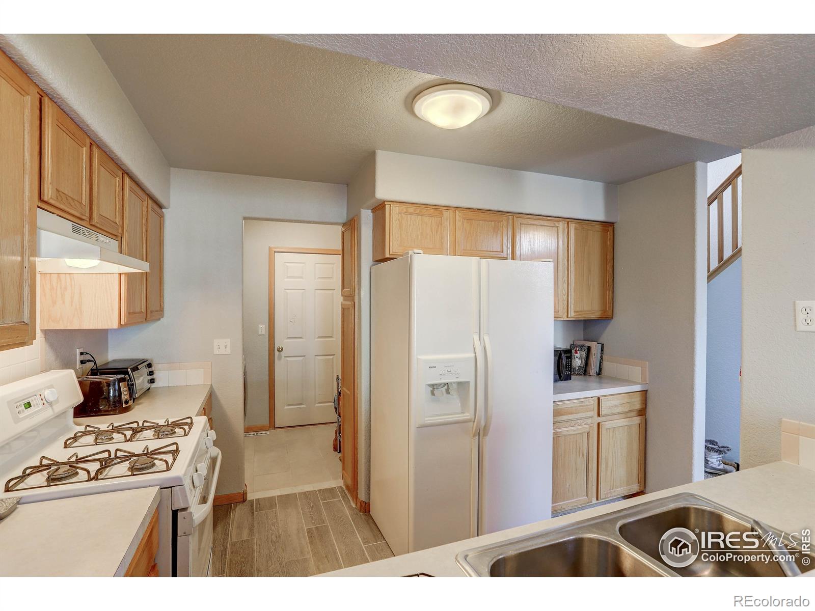 MLS Image #5 for 1067  tierra lane,fort collins, Colorado