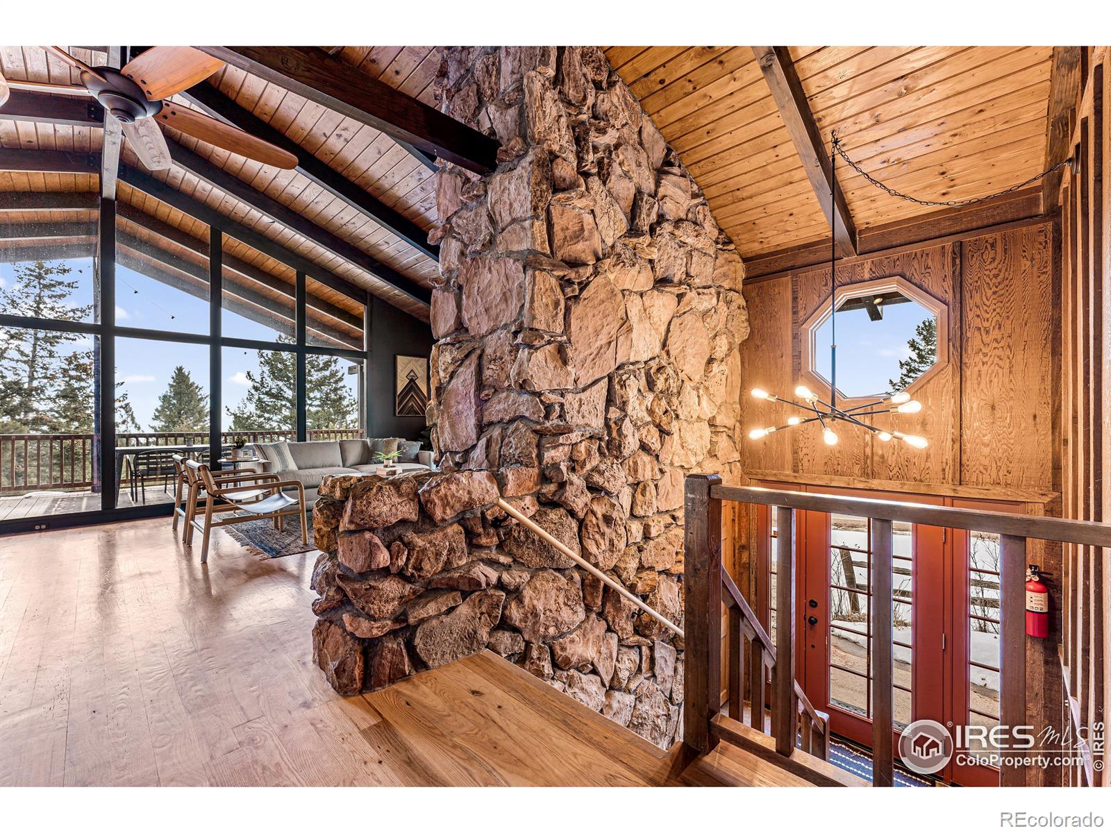 MLS Image #13 for 1418  deer trail road,boulder, Colorado