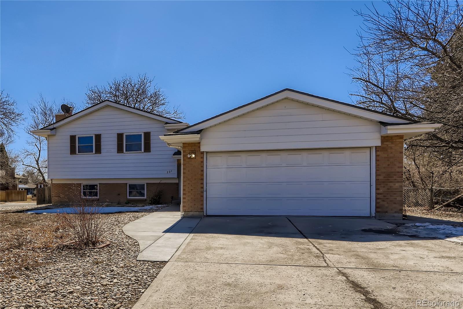 MLS Image #2 for 201  toledo street,aurora, Colorado
