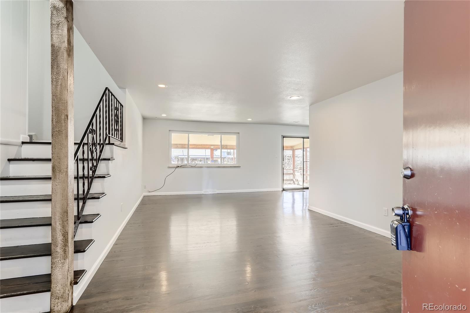 MLS Image #4 for 201  toledo street,aurora, Colorado