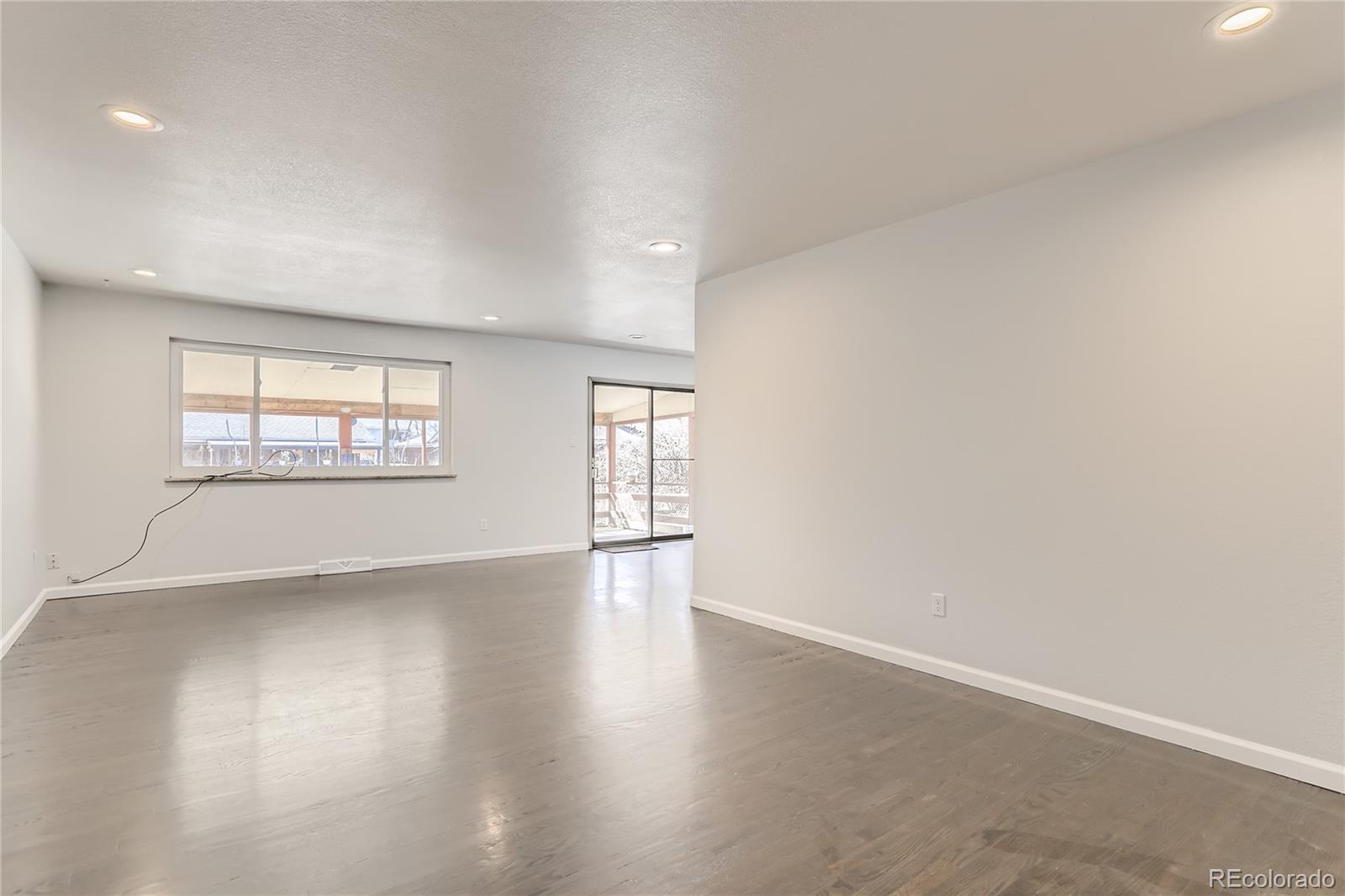 MLS Image #5 for 201  toledo street,aurora, Colorado