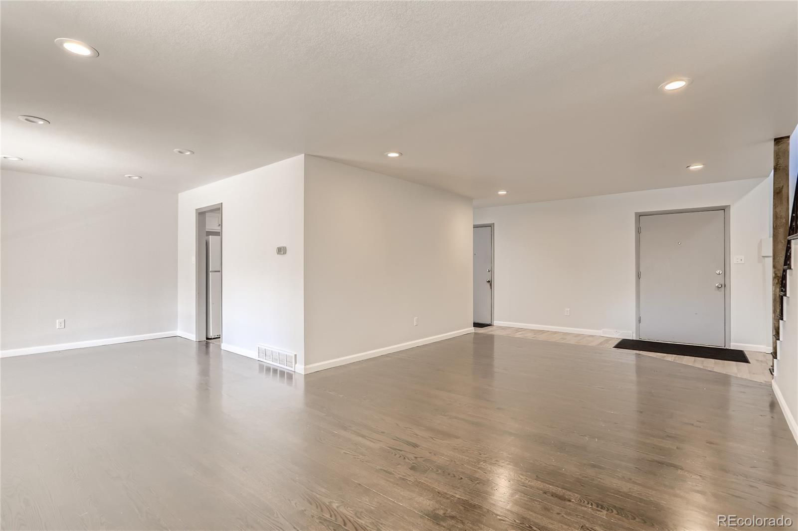 MLS Image #8 for 201  toledo street,aurora, Colorado