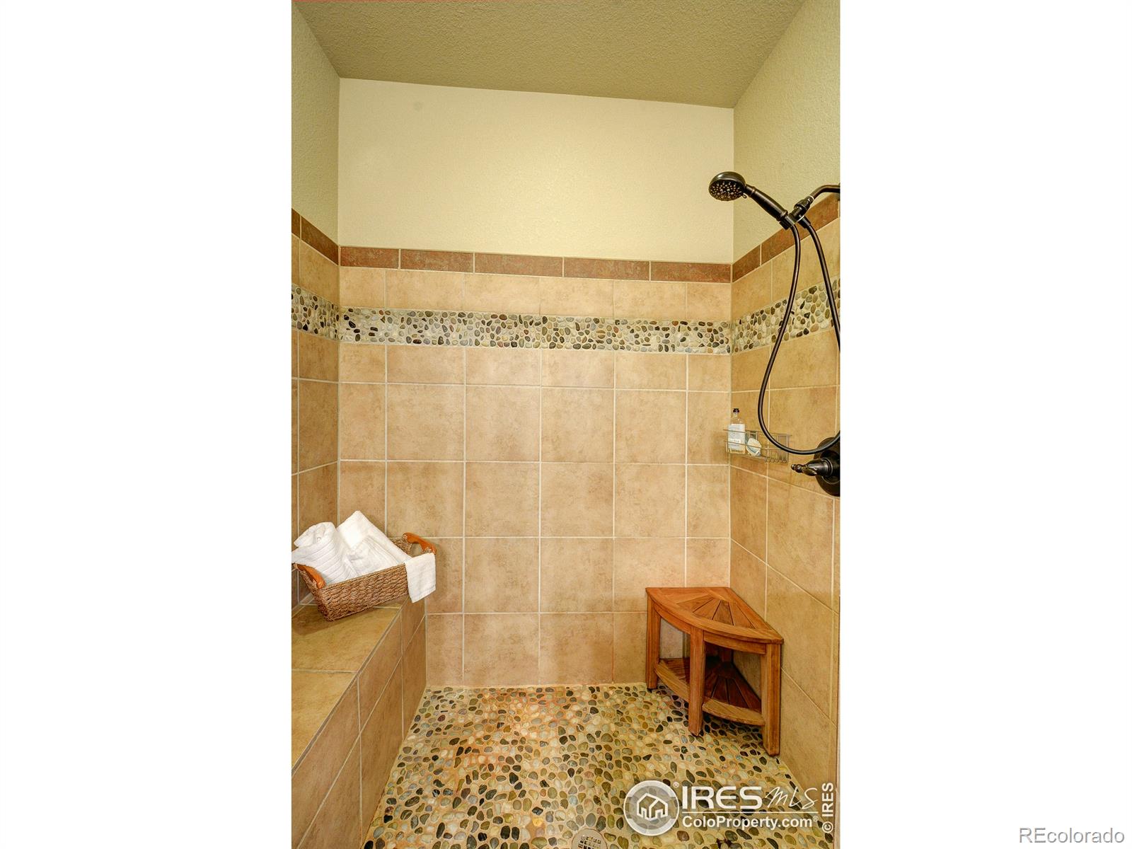 MLS Image #22 for 2086  vancorum circle,loveland, Colorado