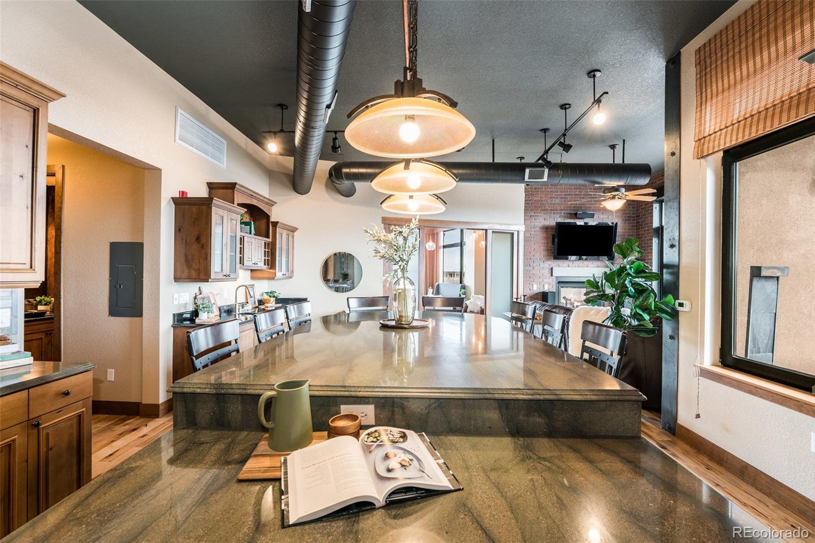 MLS Image #8 for 210 w magnolia street,fort collins, Colorado