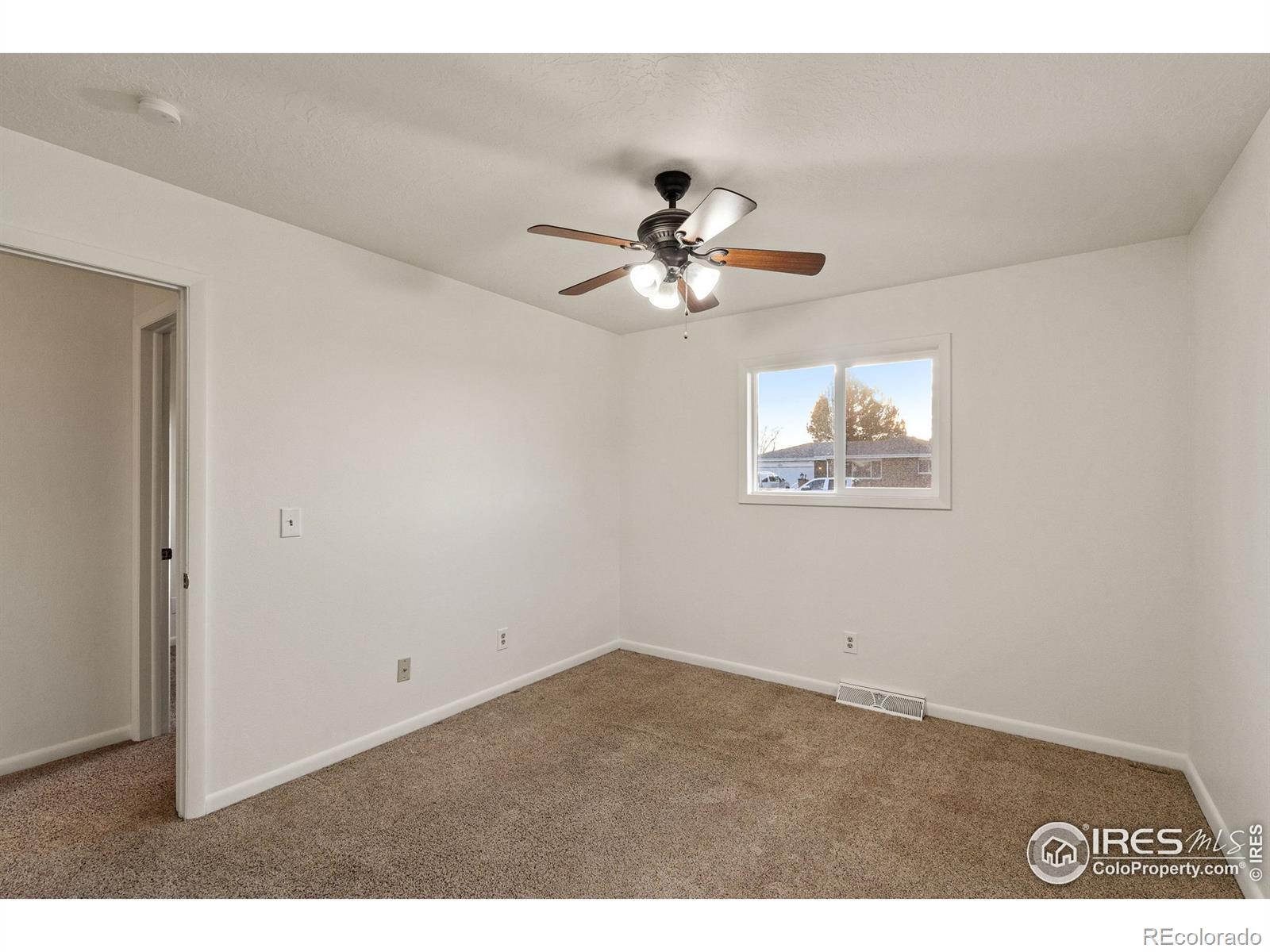 MLS Image #11 for 424  36th ave ct,greeley, Colorado