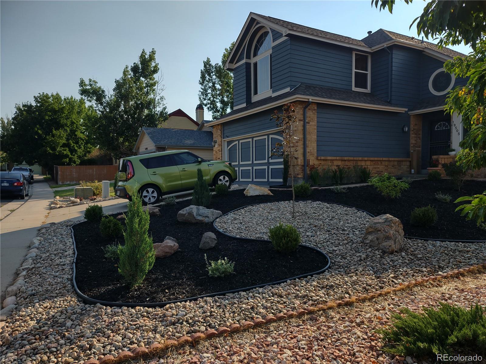 MLS Image #2 for 19505  mitchell drive,denver, Colorado