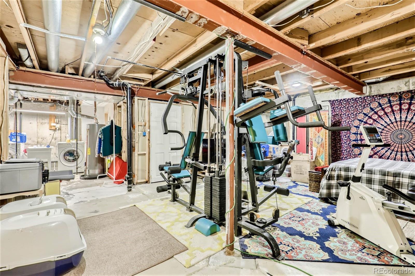 MLS Image #22 for 19505  mitchell drive,denver, Colorado