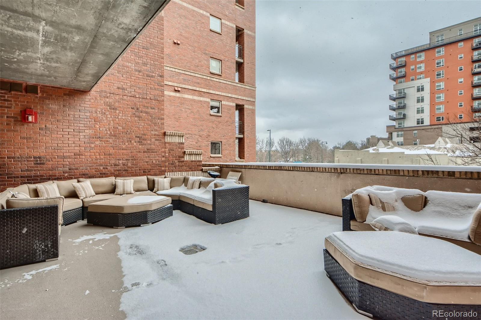 MLS Image #28 for 1975 n grant street,denver, Colorado
