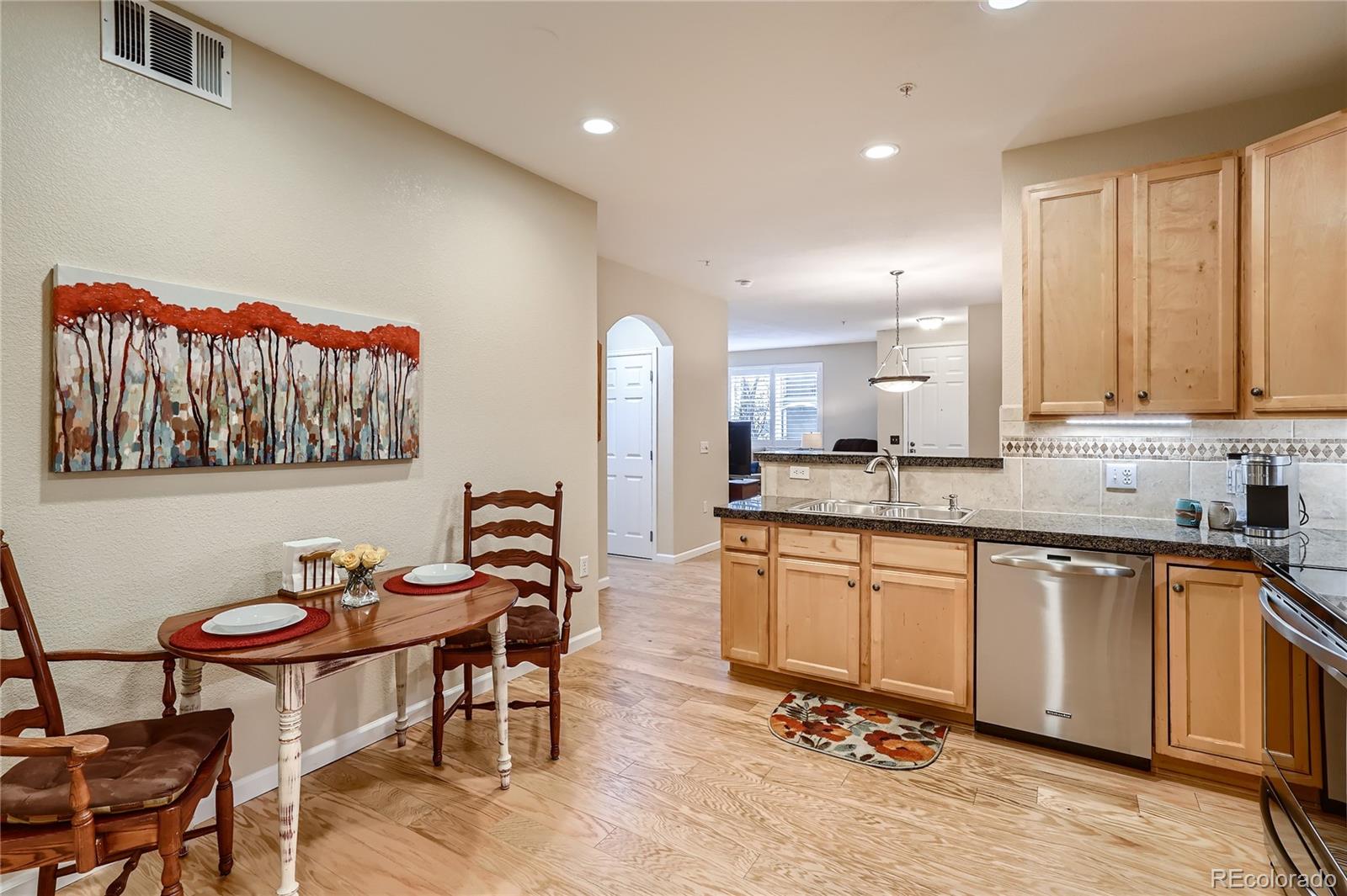 MLS Image #10 for 14189  sun blaze loop,broomfield, Colorado